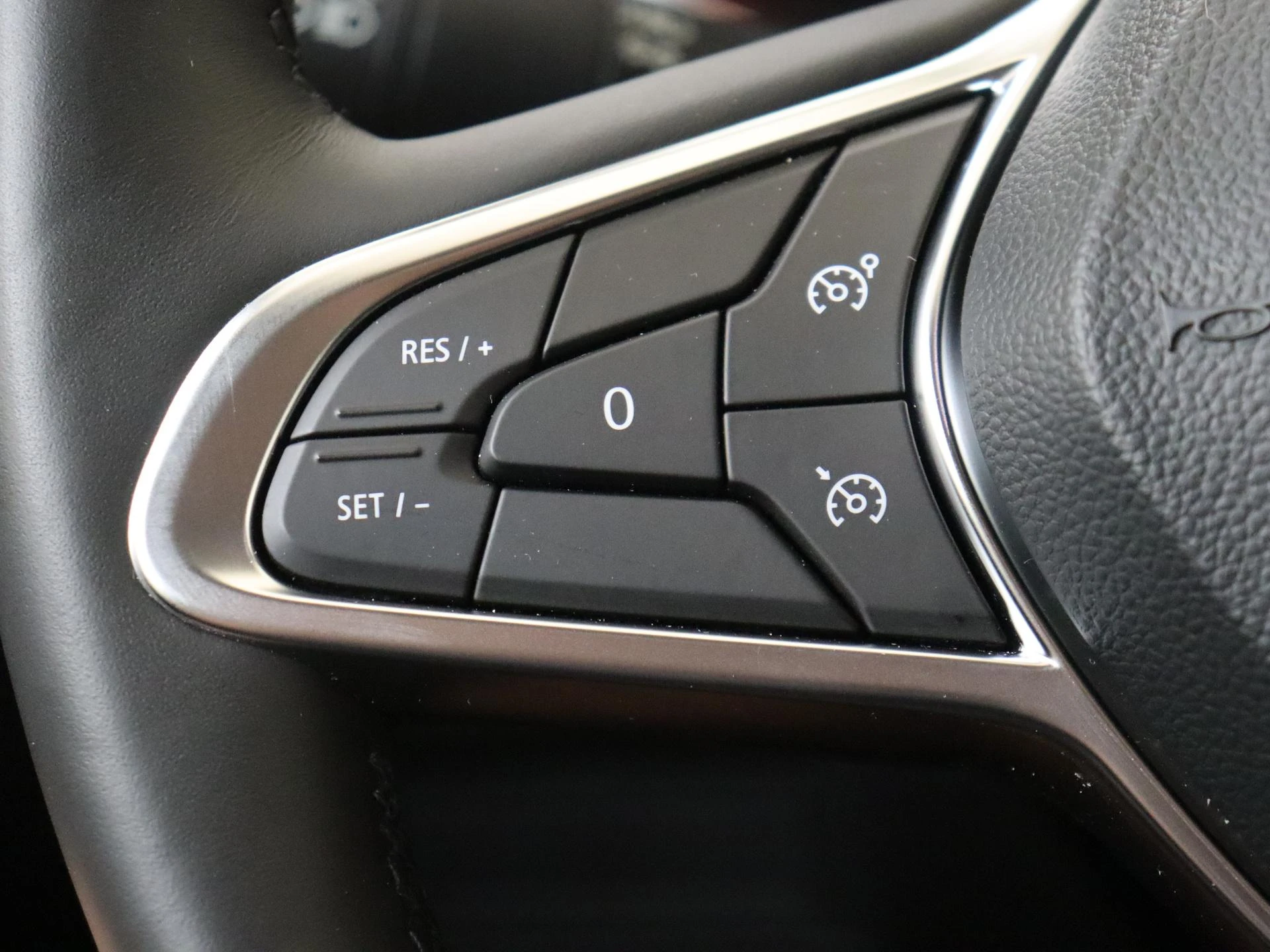 Renault-Captur-image-11