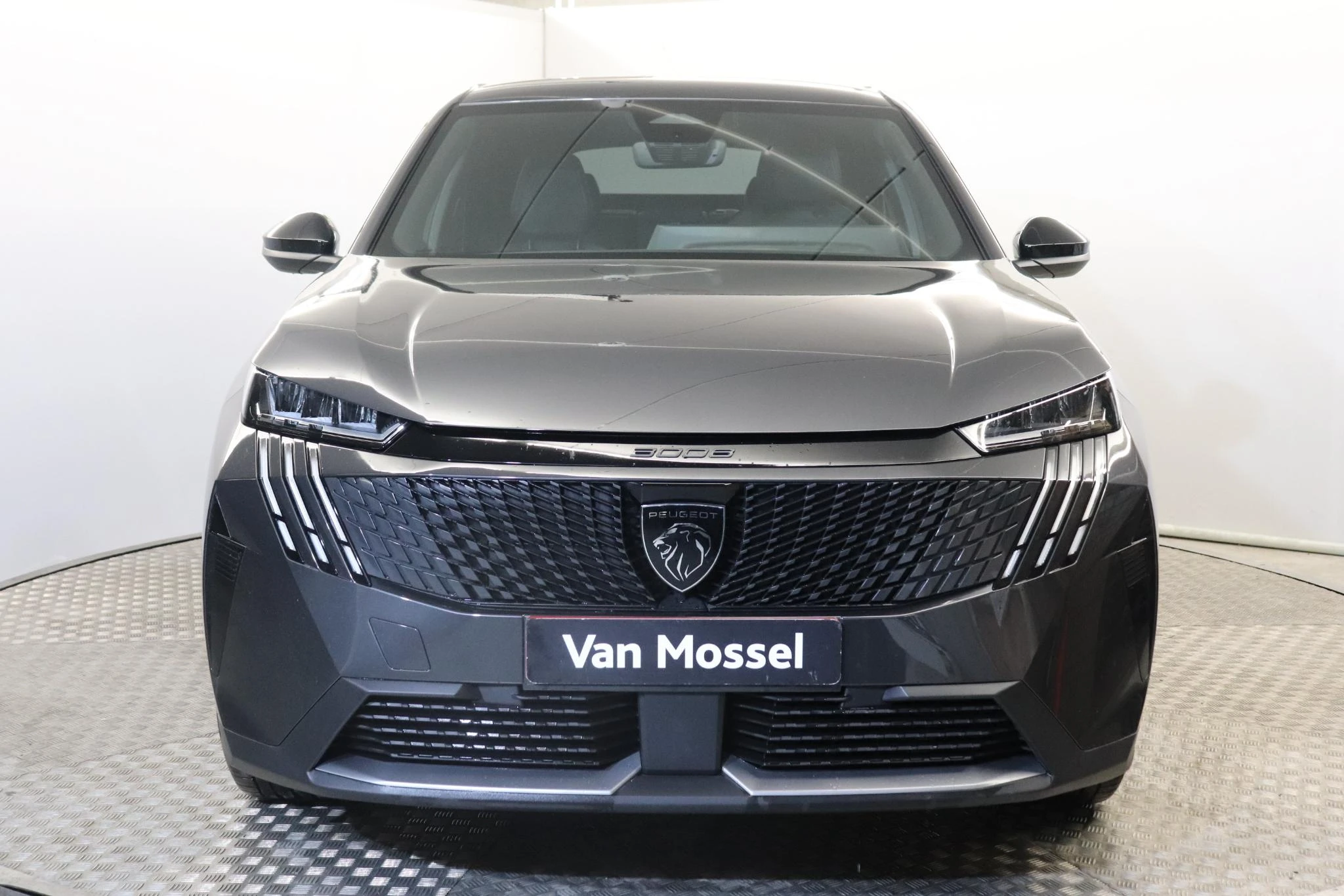 Peugeot-e-3008-image-1