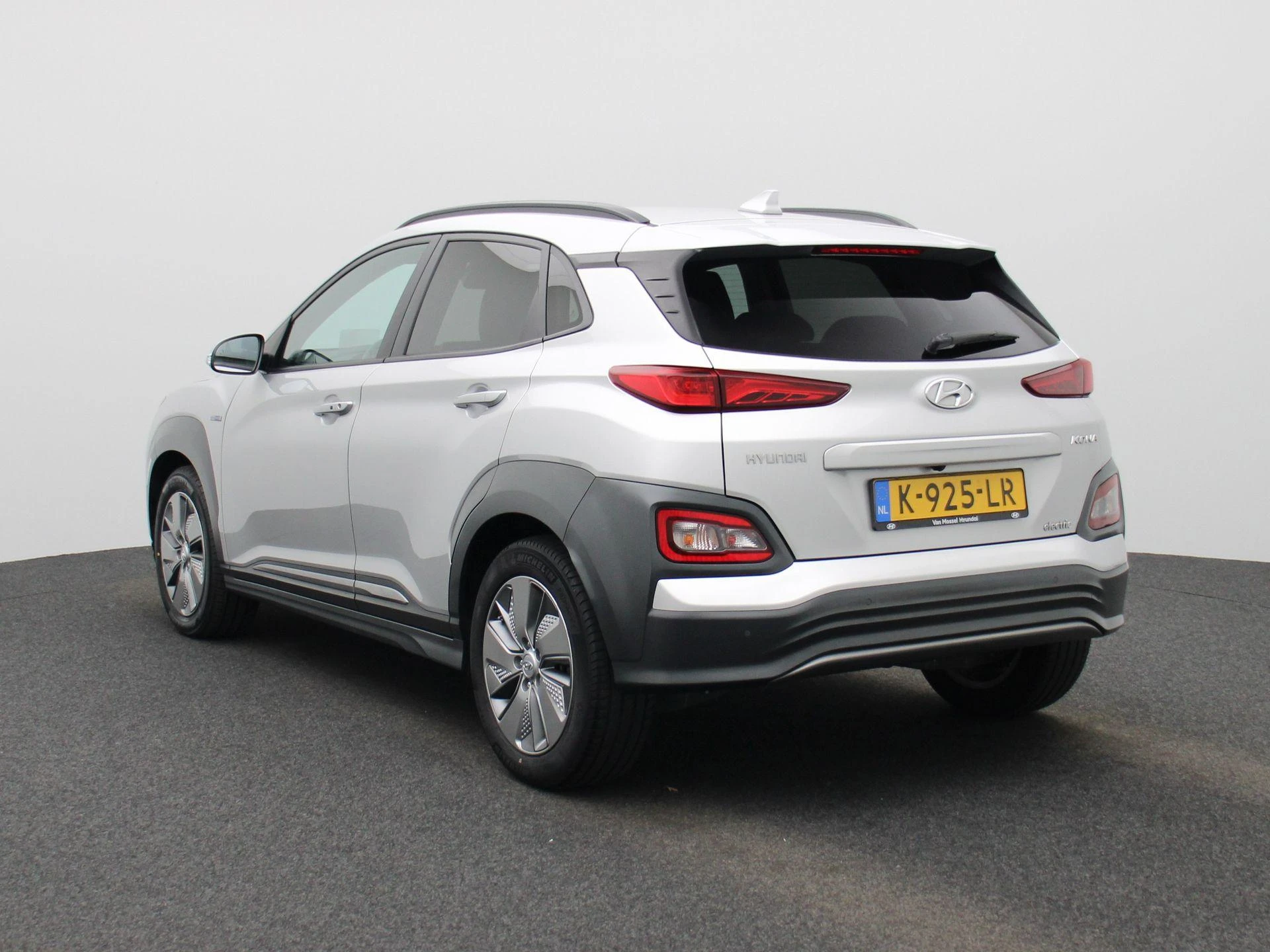 Hyundai-Kona-image-1