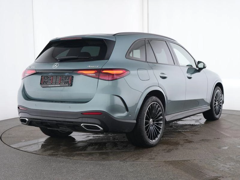 Mercedes-Benz-GLC-image-2