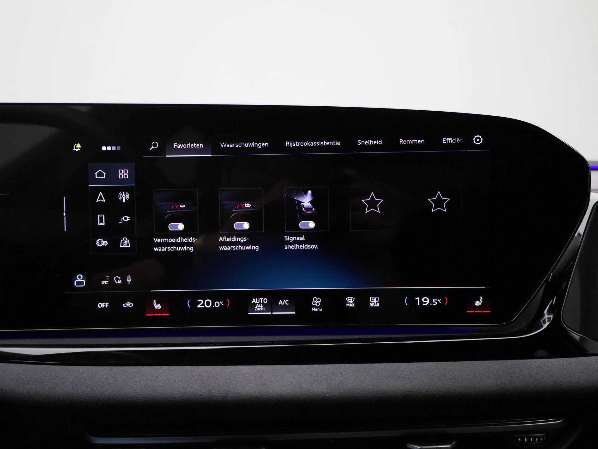 Audi-A6-image-30