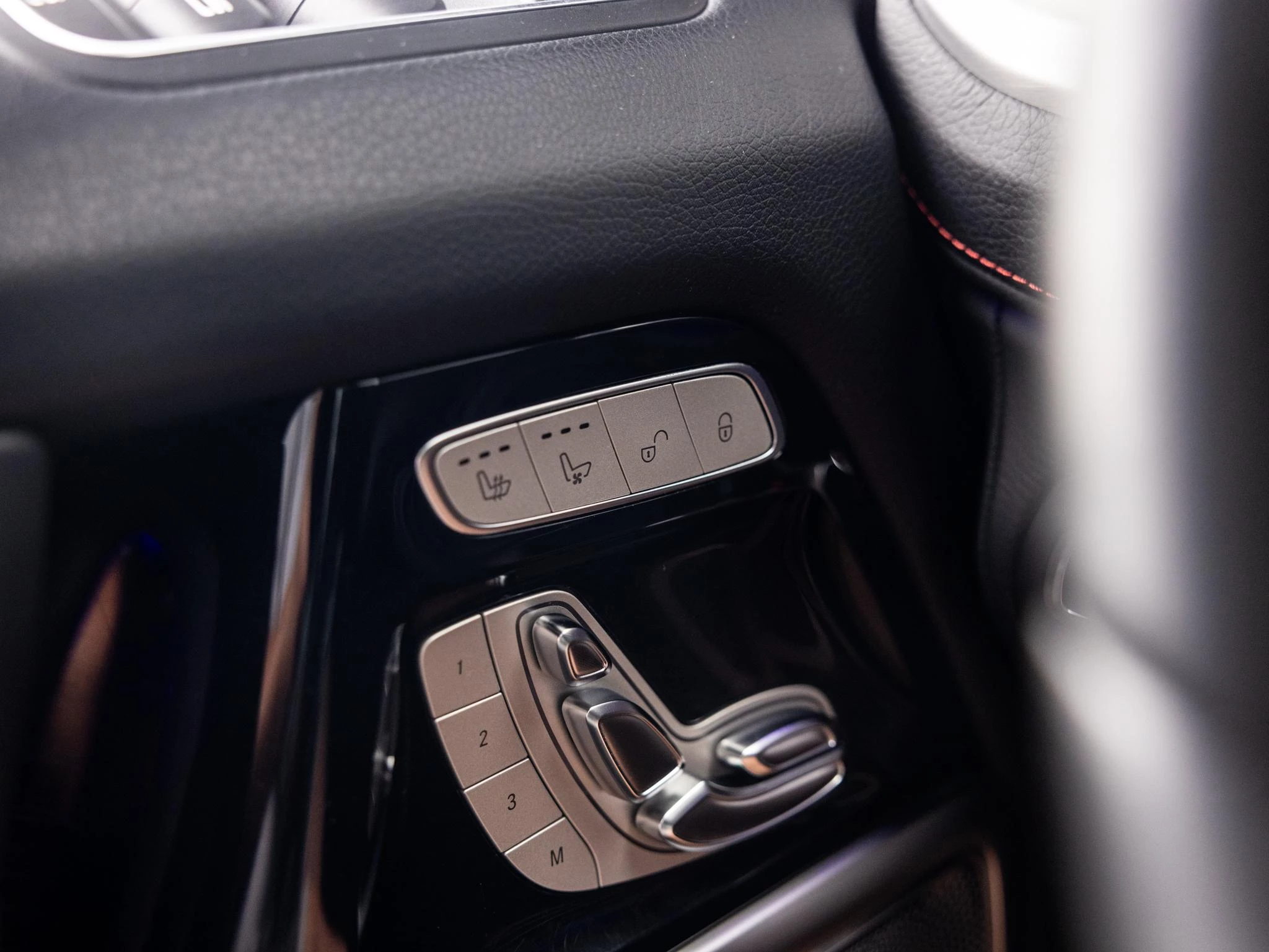 Mercedes-Benz G-Klasse 500