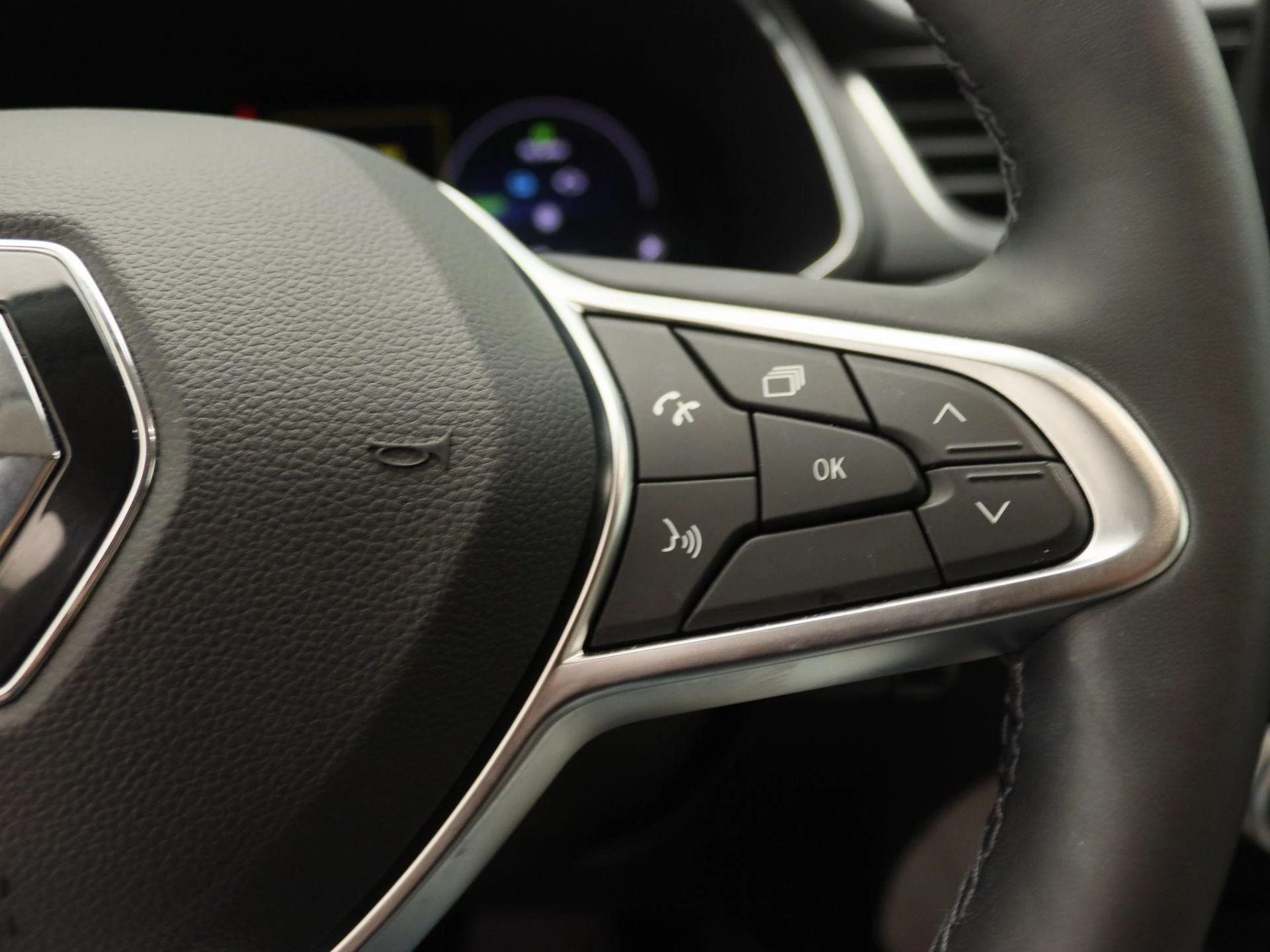 Renault Captur E-Tech Plug-in Hybrid 160 Initiale Paris