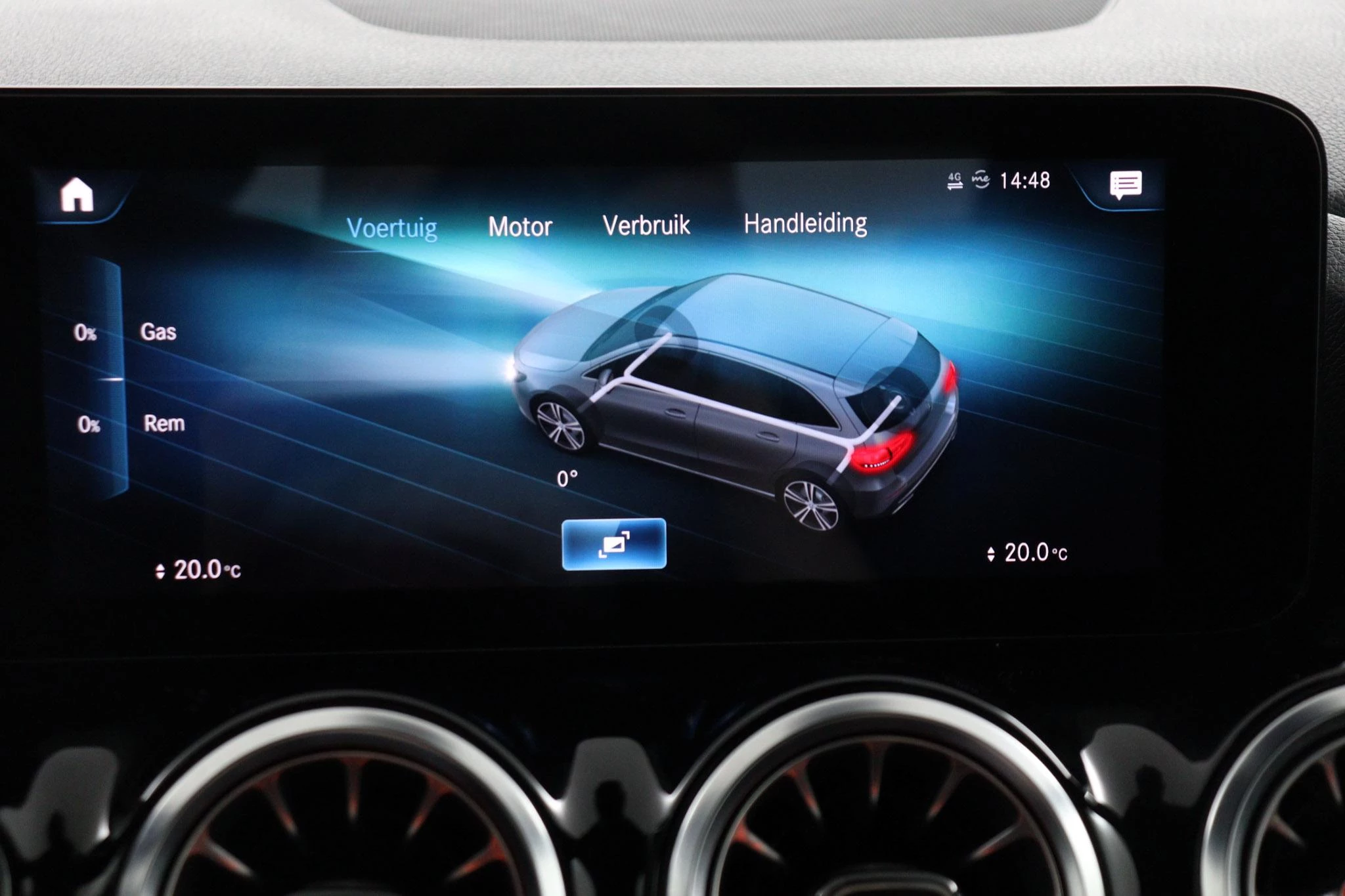 Mercedes-Benz-B-Klasse-image-65