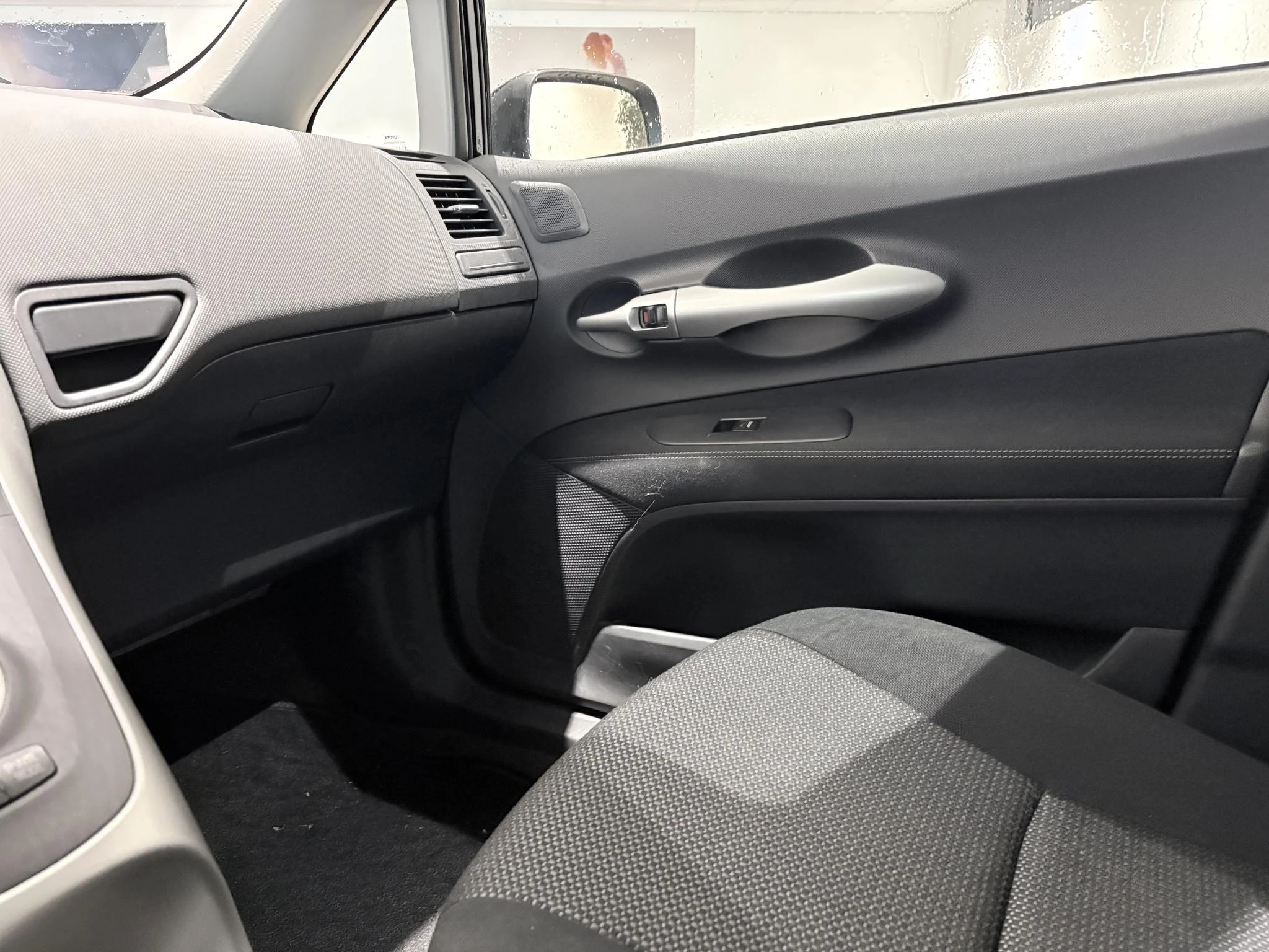 Toyota-Auris-image-24