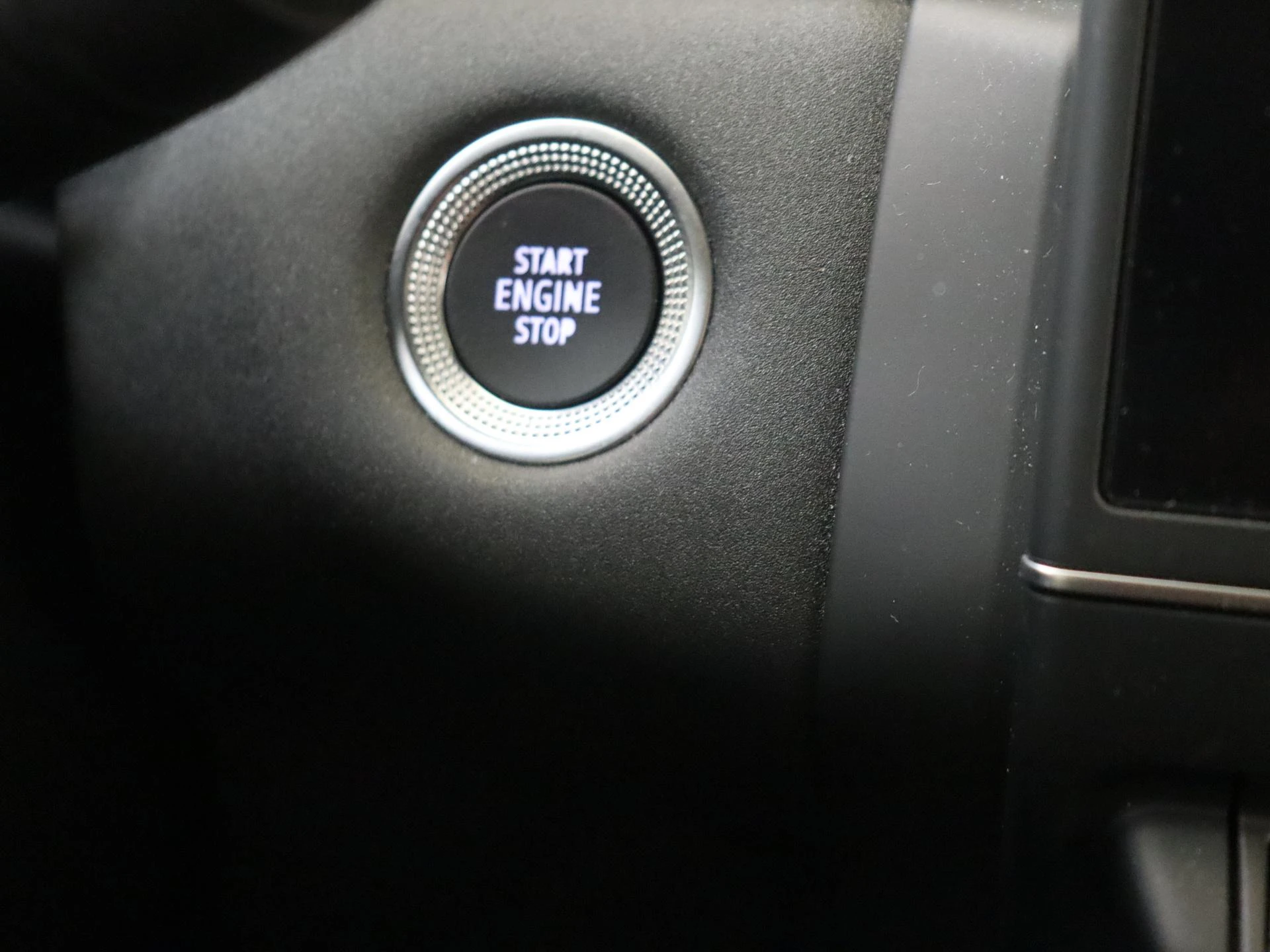 Renault-Captur-image-26