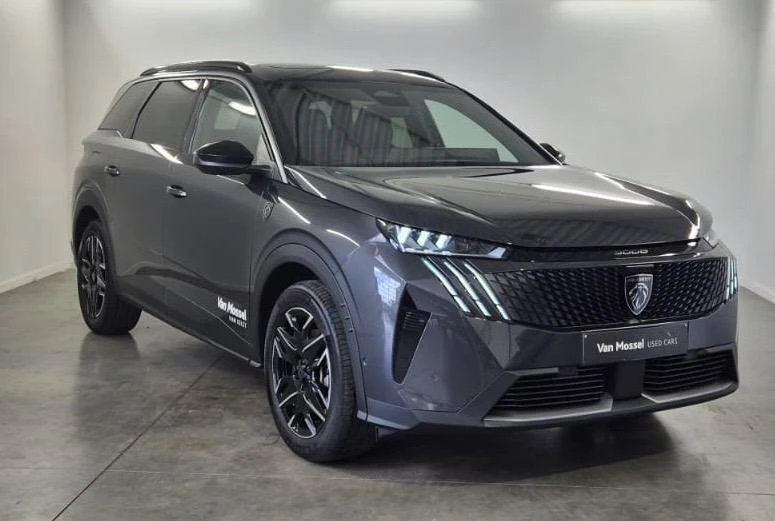 Peugeot 5008 1.2 HYBRID 145 e-DSC6 GT 7 seats + pano dak