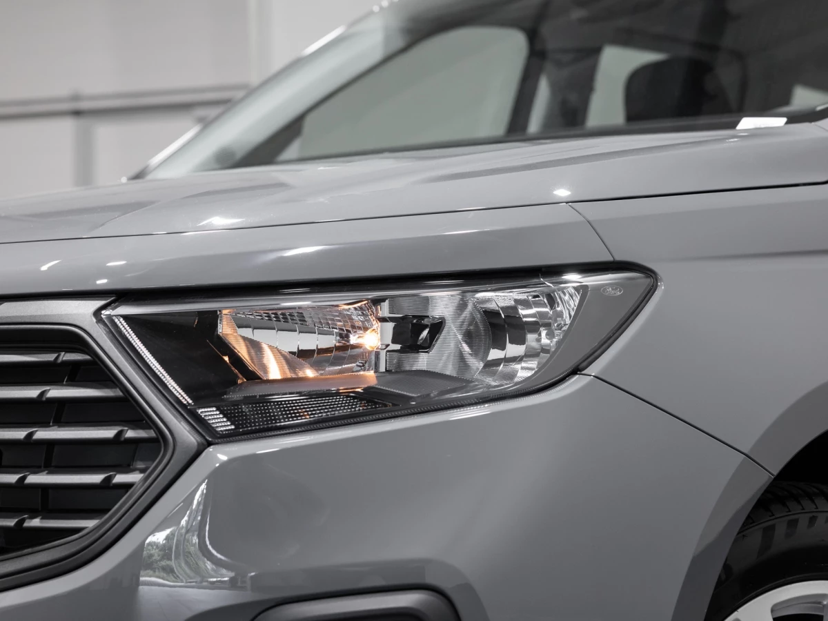 Ford-Tourneo Connect-image-4