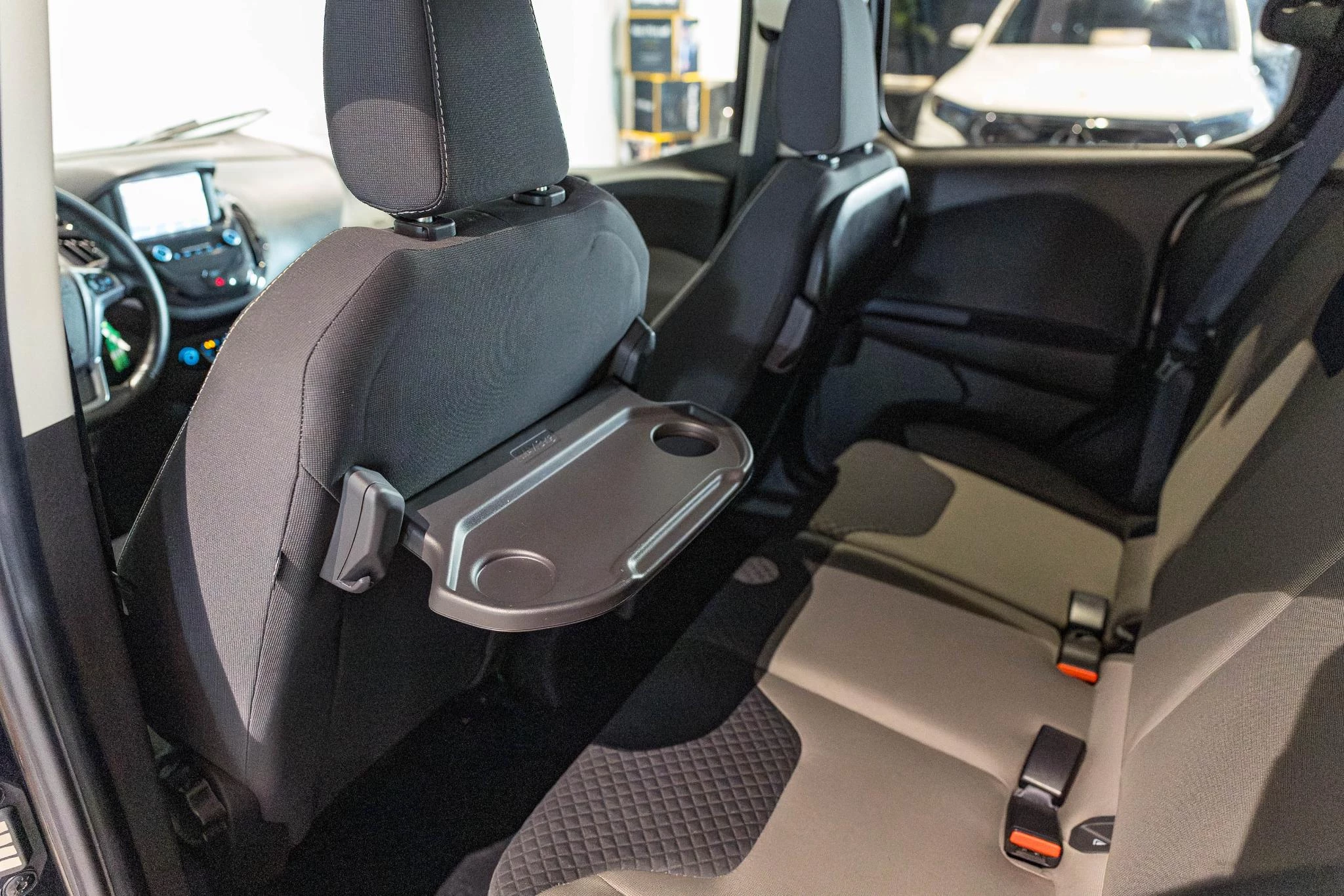 Ford Tourneo 1.5 TDCi 75kW Ambiente