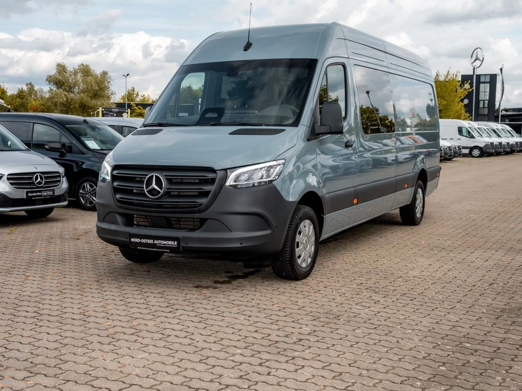Mercedes-Benz-Sprinter 319-image-7