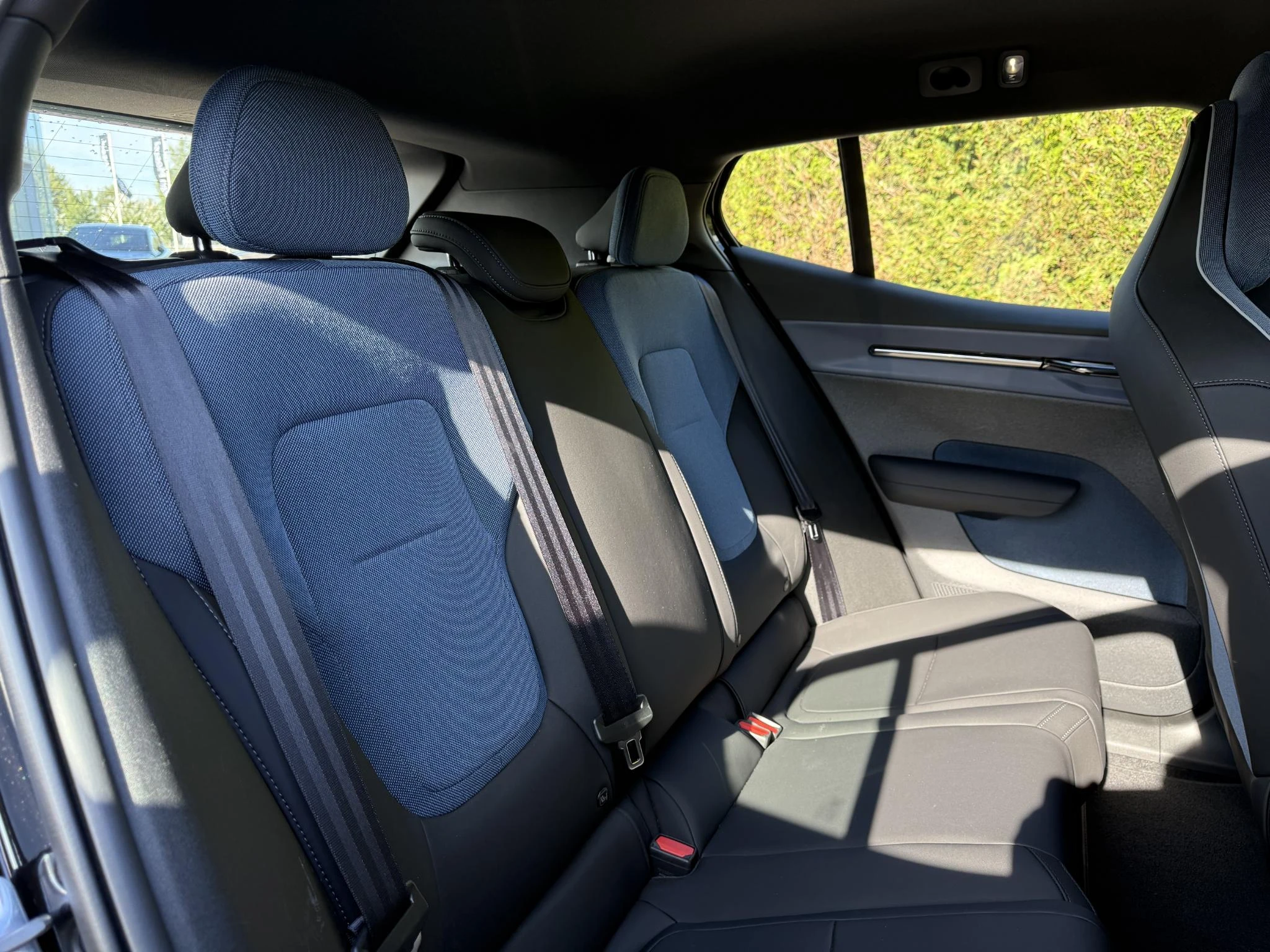 Volvo-EX30-image-11