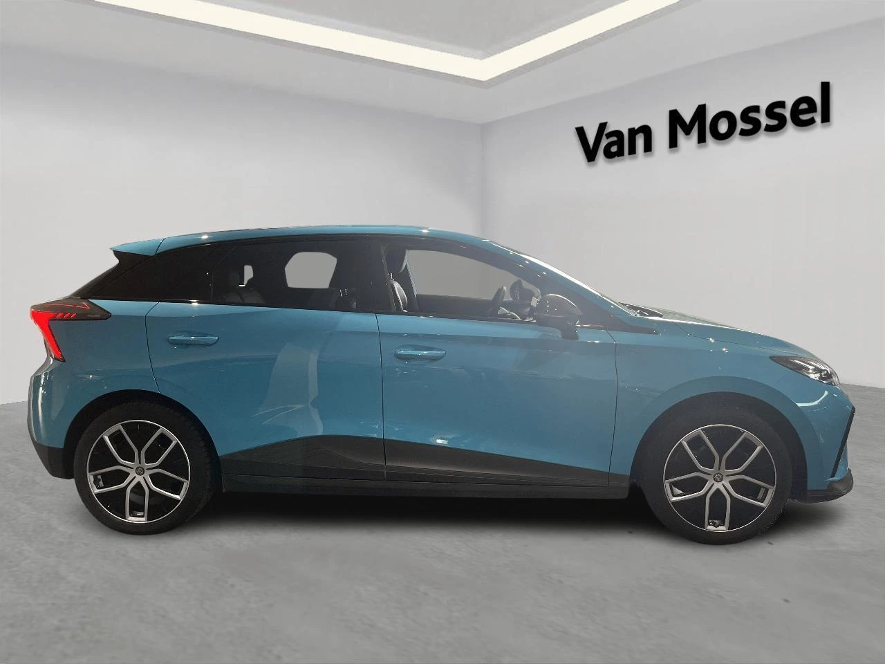 MG MG4 64 kWh Luxury