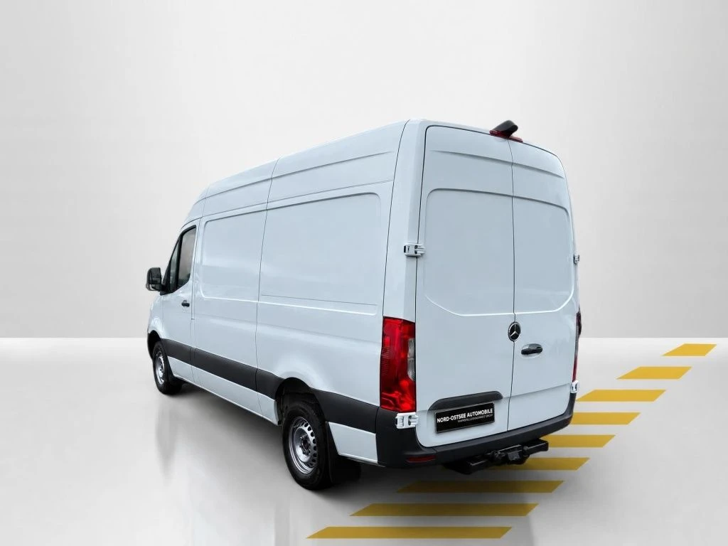 Mercedes-Benz-Sprinter 317-image-7