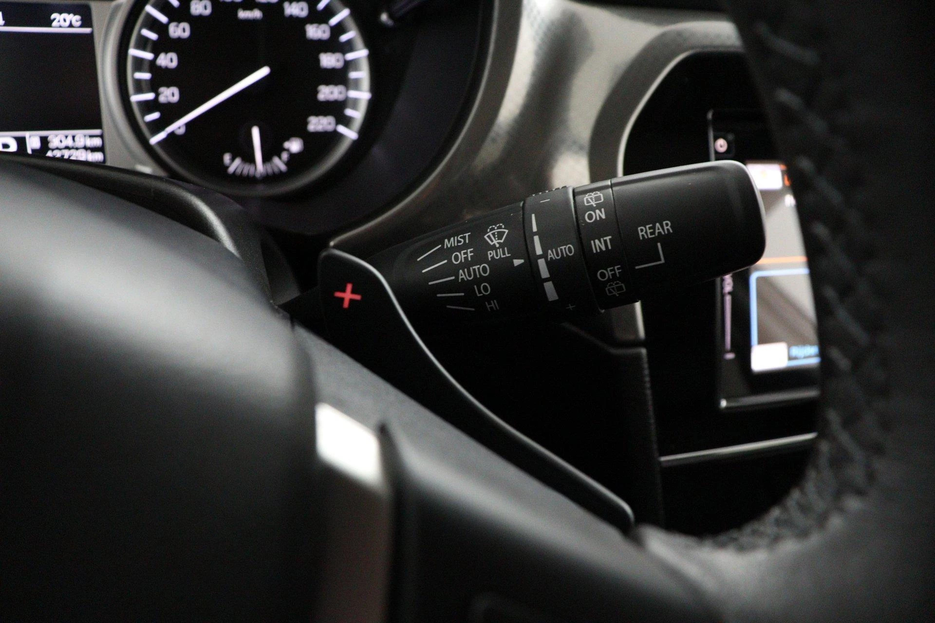 Suzuki-Vitara-image-24