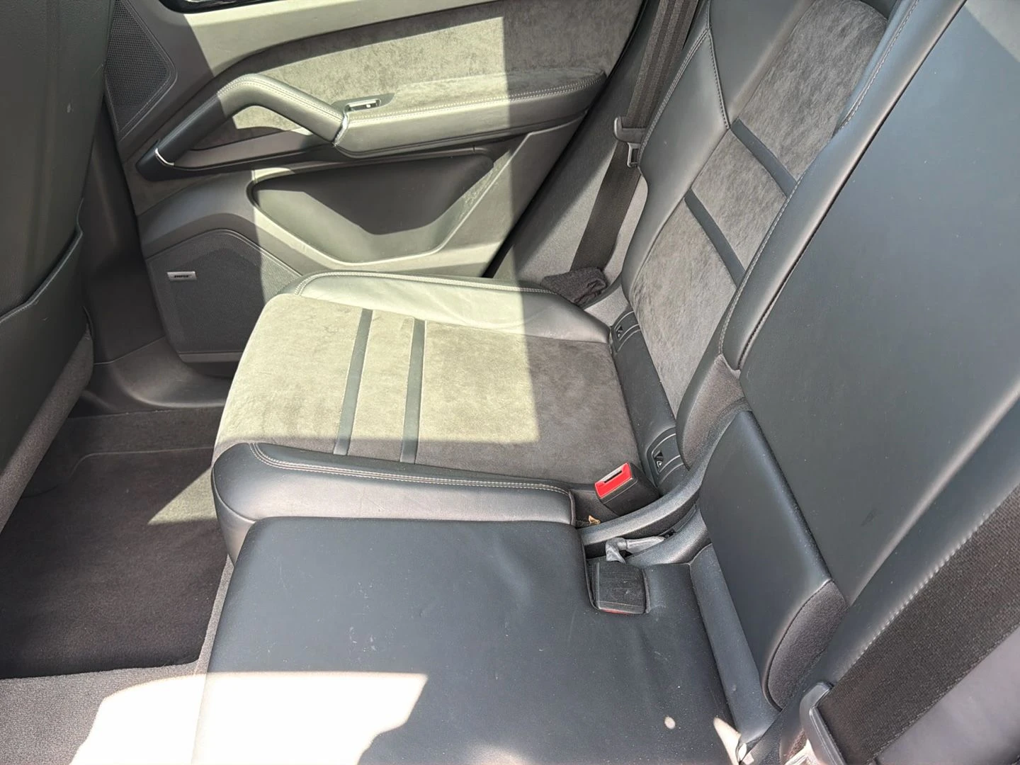 Porsche Cayenne, image 18