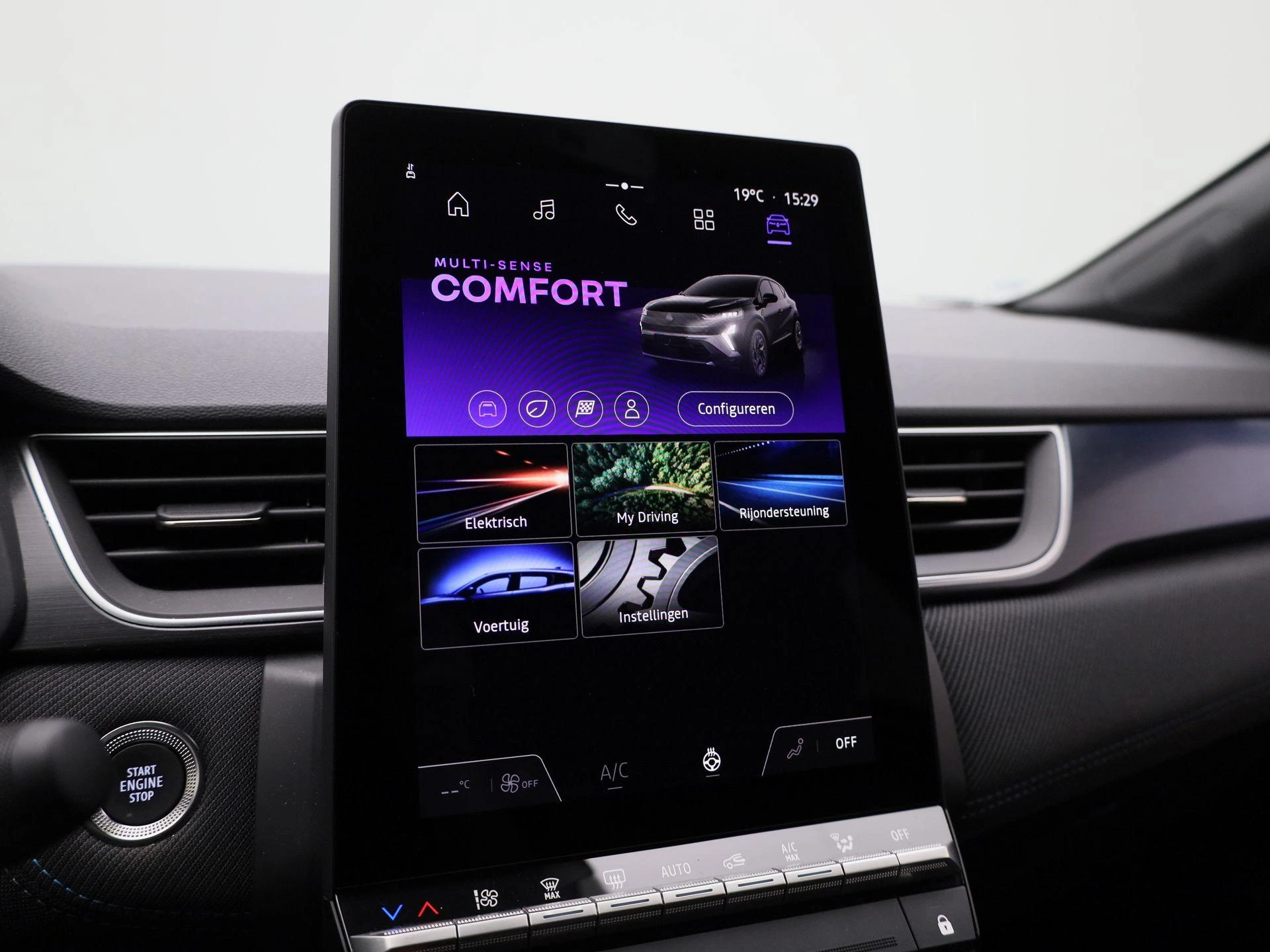 Renault-Captur-image-27