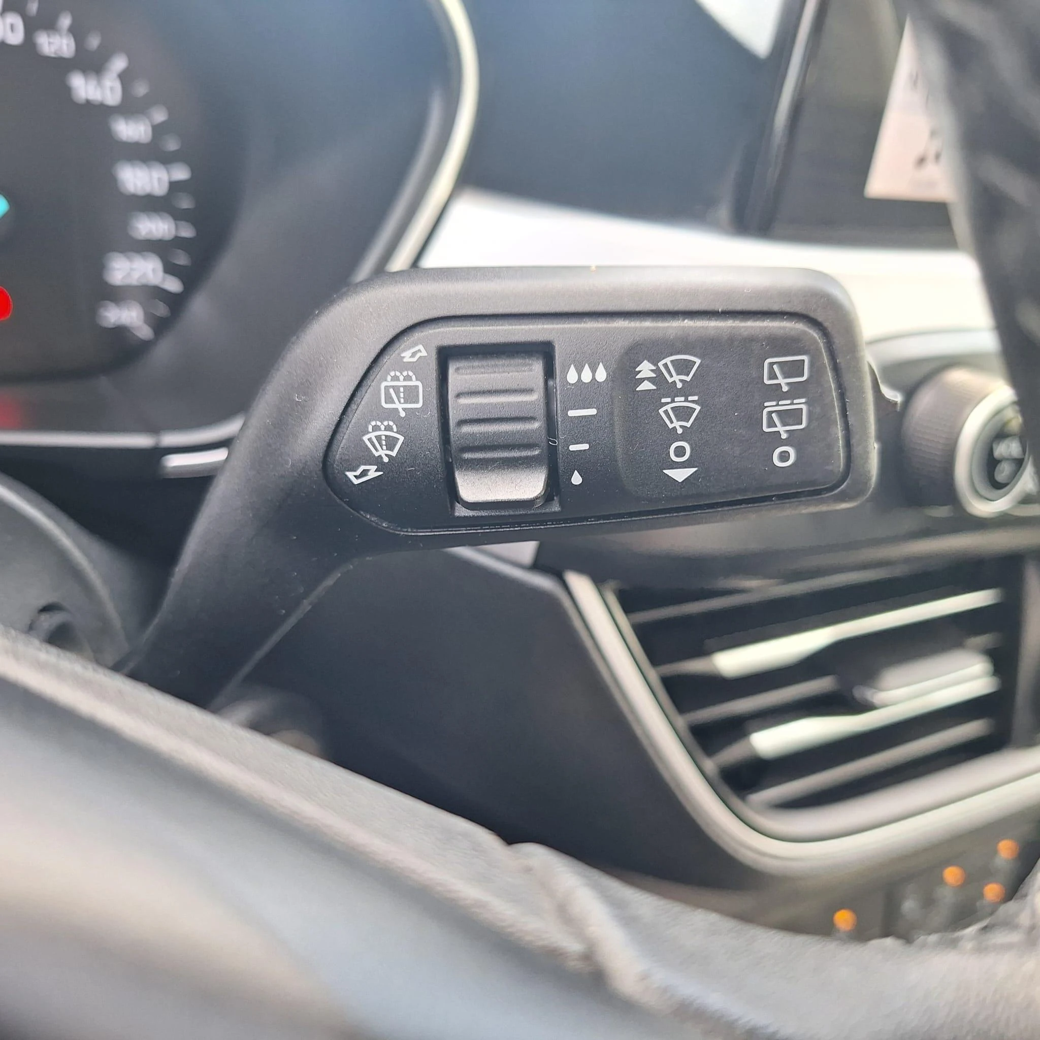 Ford-Focus-image-25