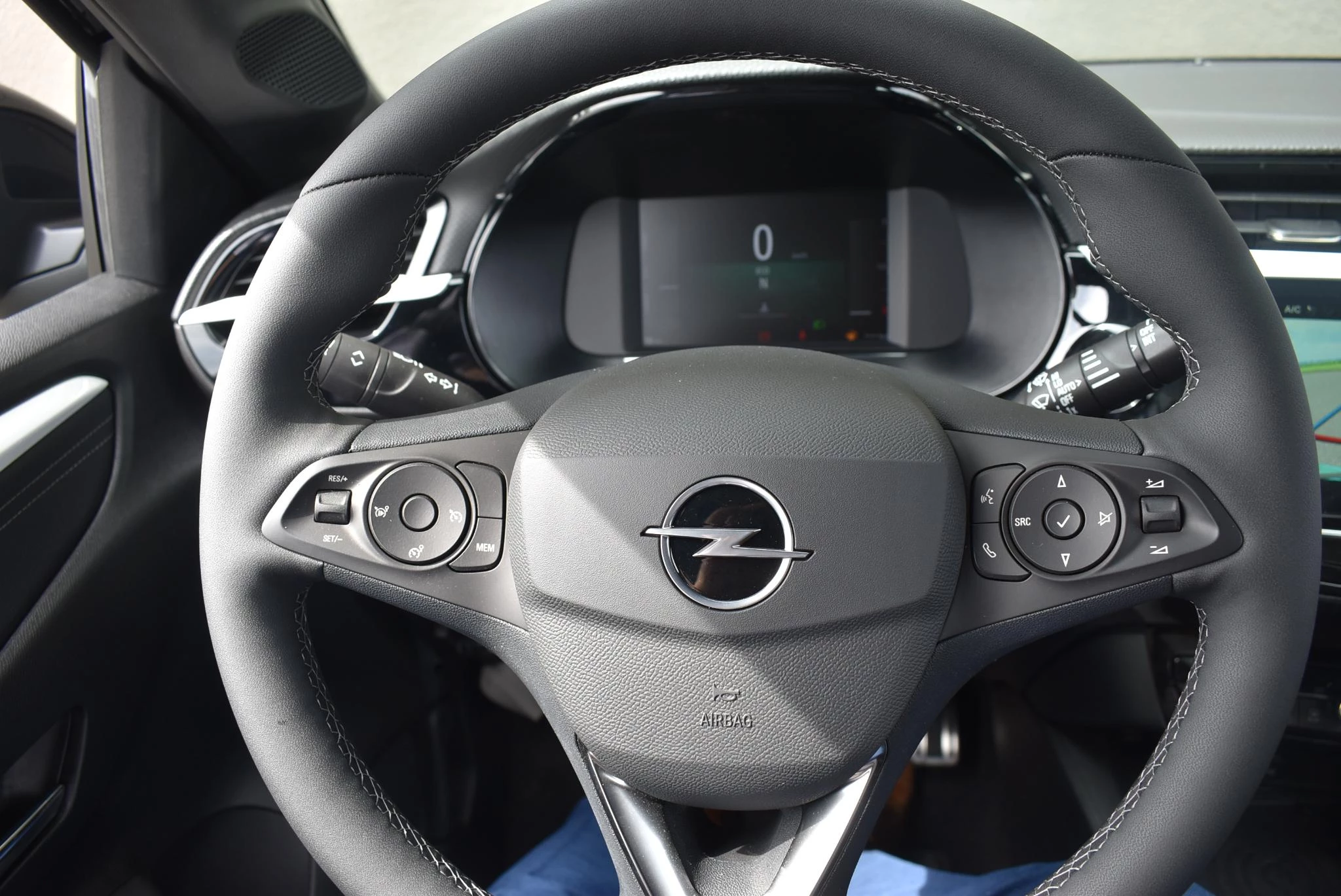 Opel-Corsa-image-22