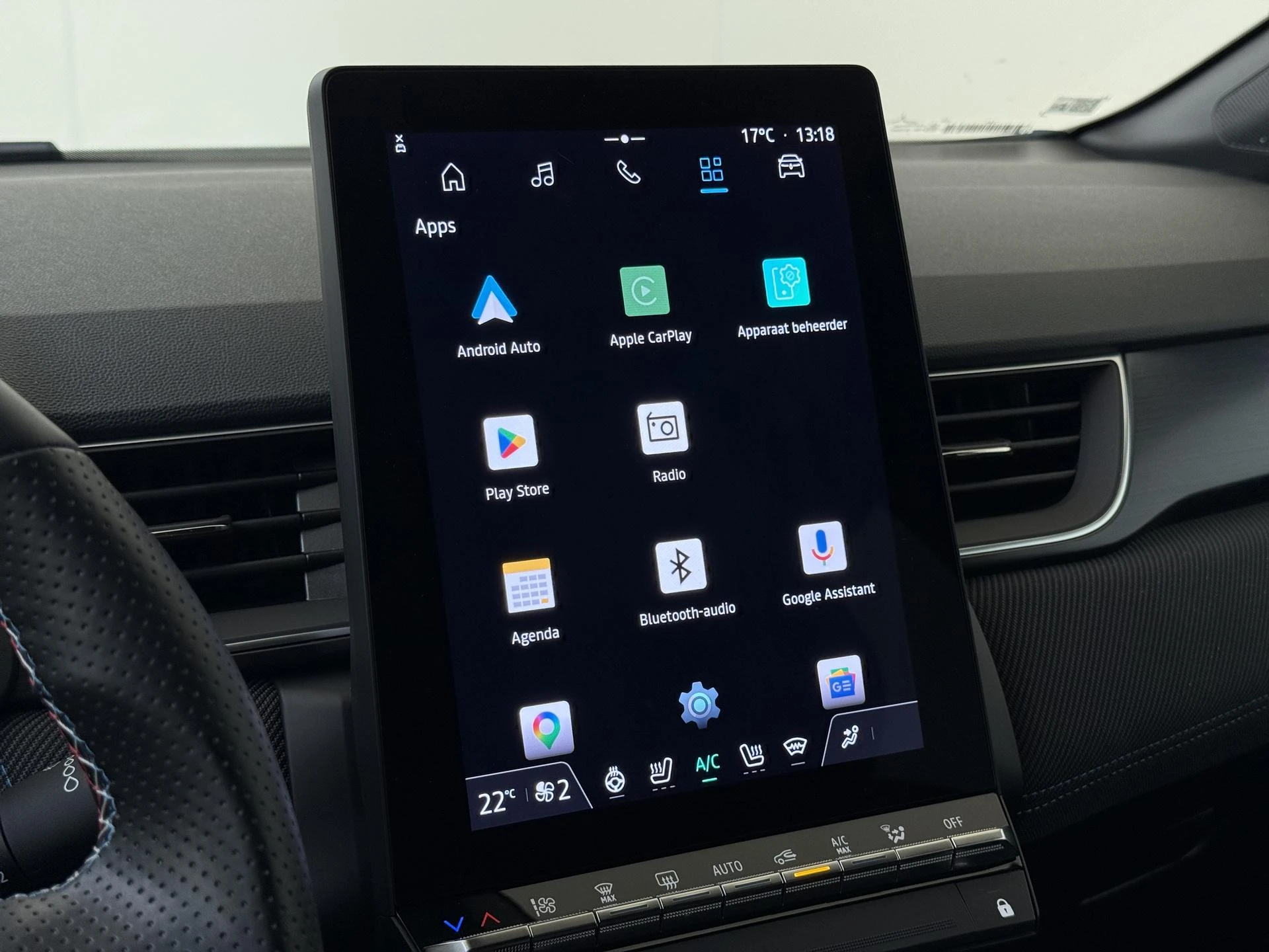 Renault-Captur-image-16