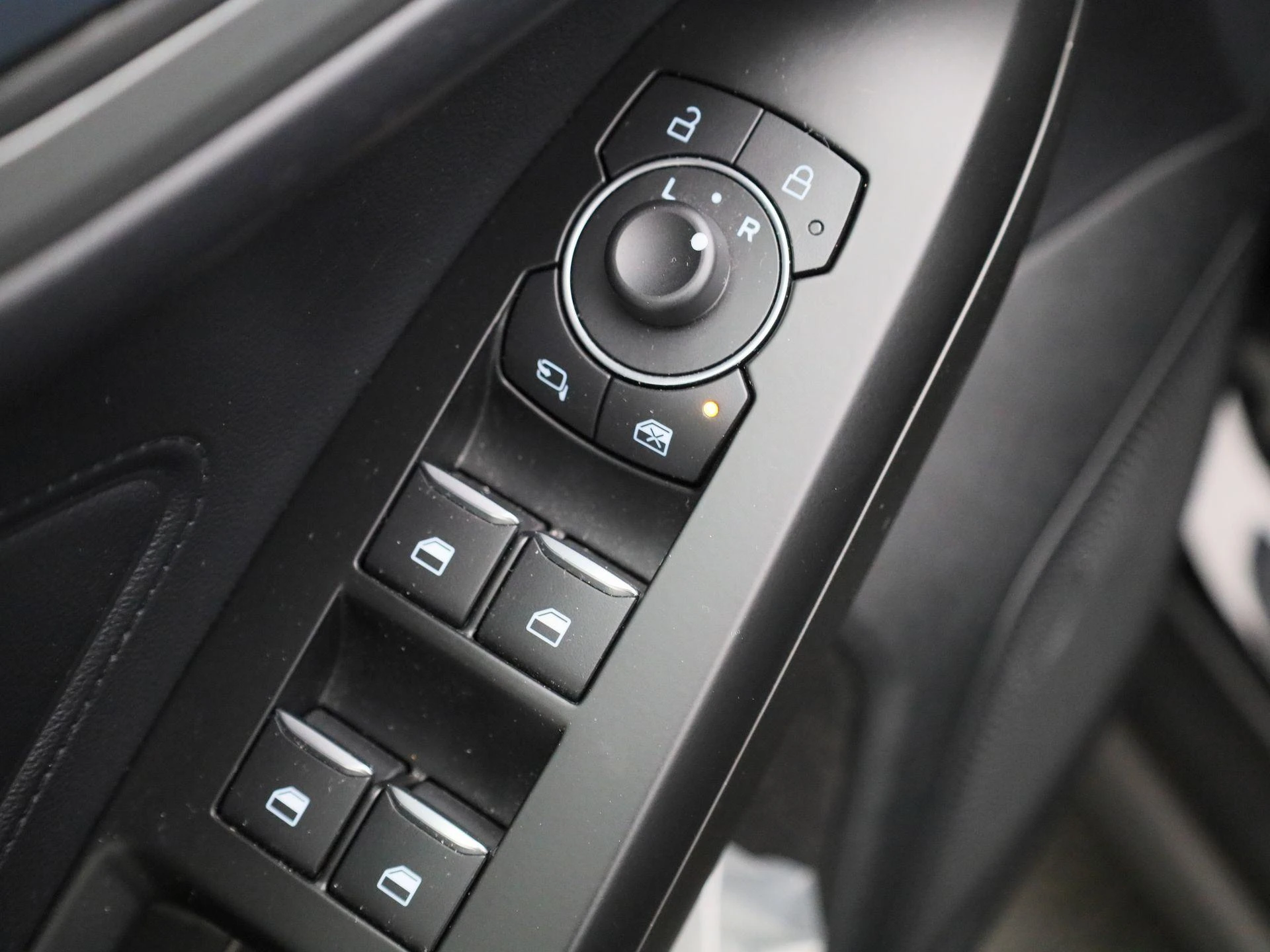 Ford-Focus-image-28