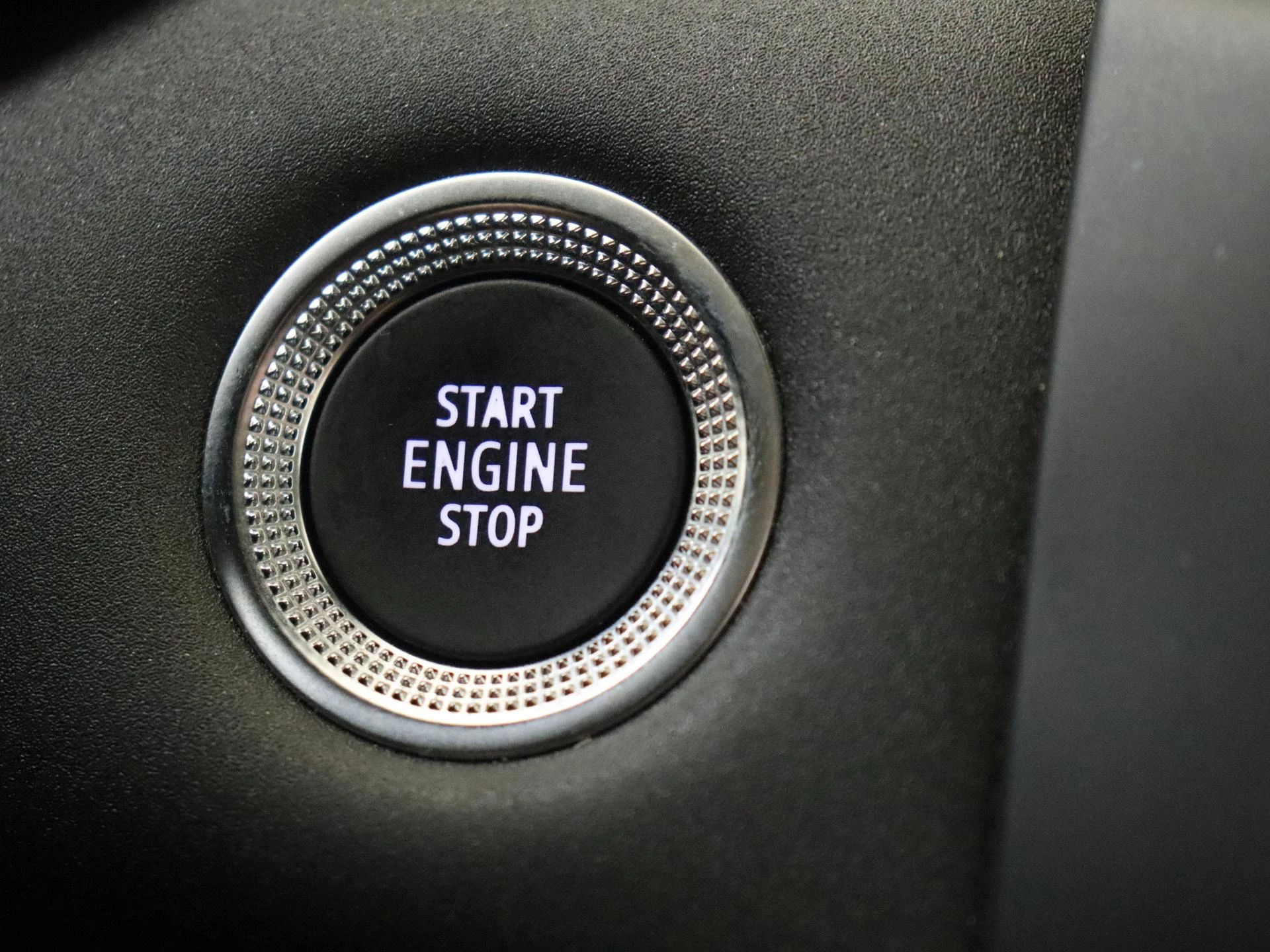 Renault-Captur-image-25