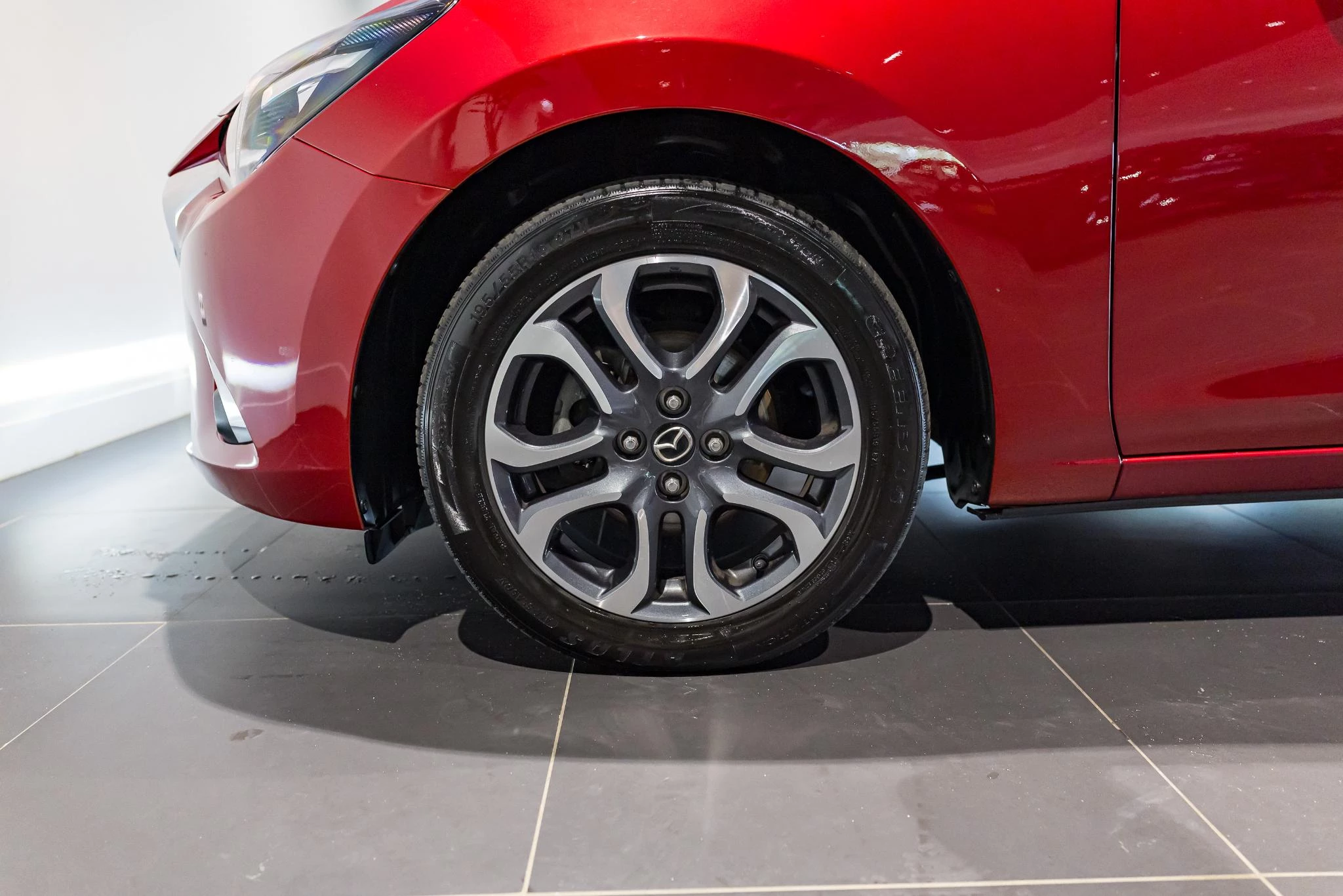 Mazda 2 1.5 Skyactiv-G 66kW Hakoné