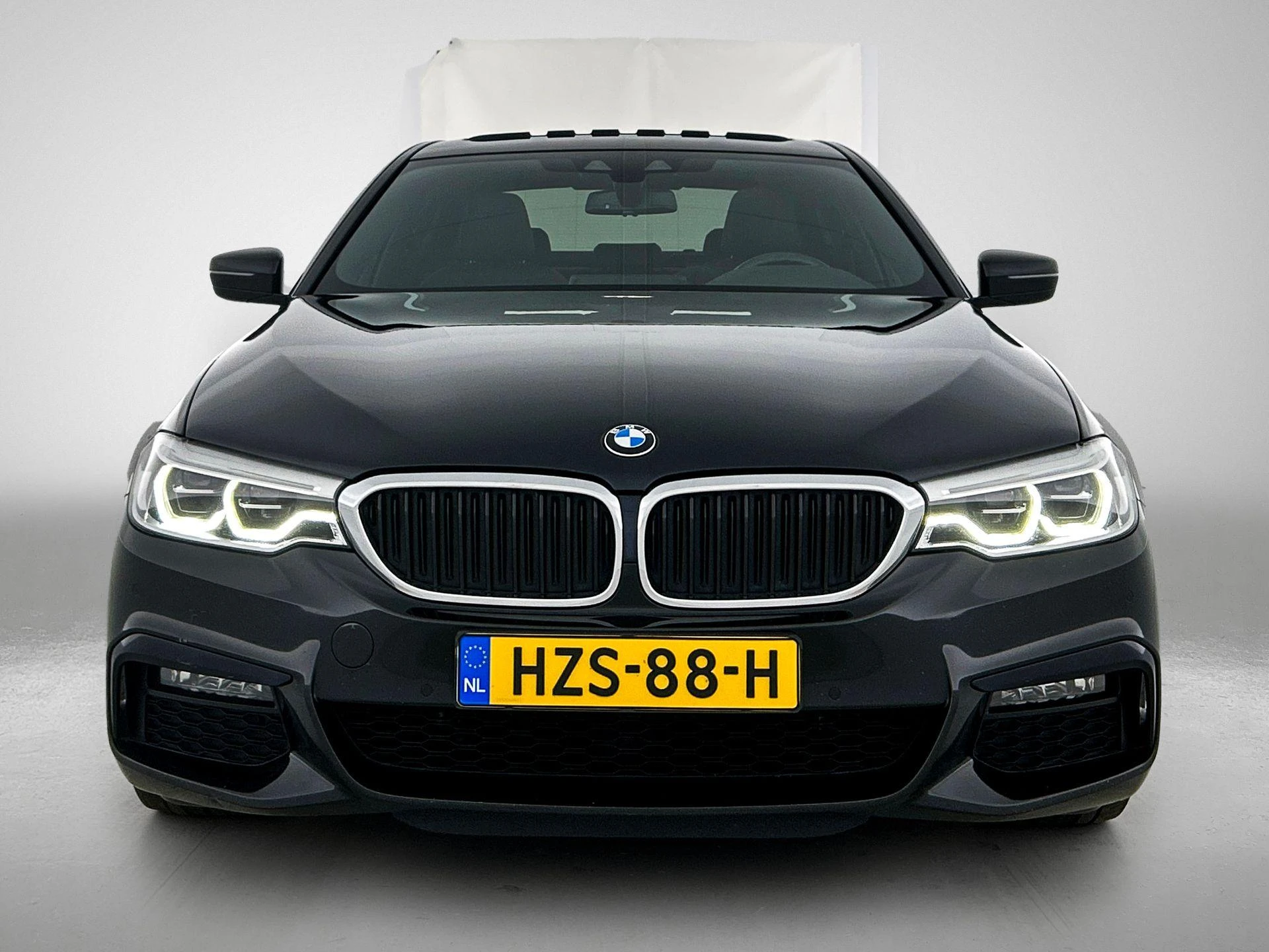 BMW-5 Serie-image-4