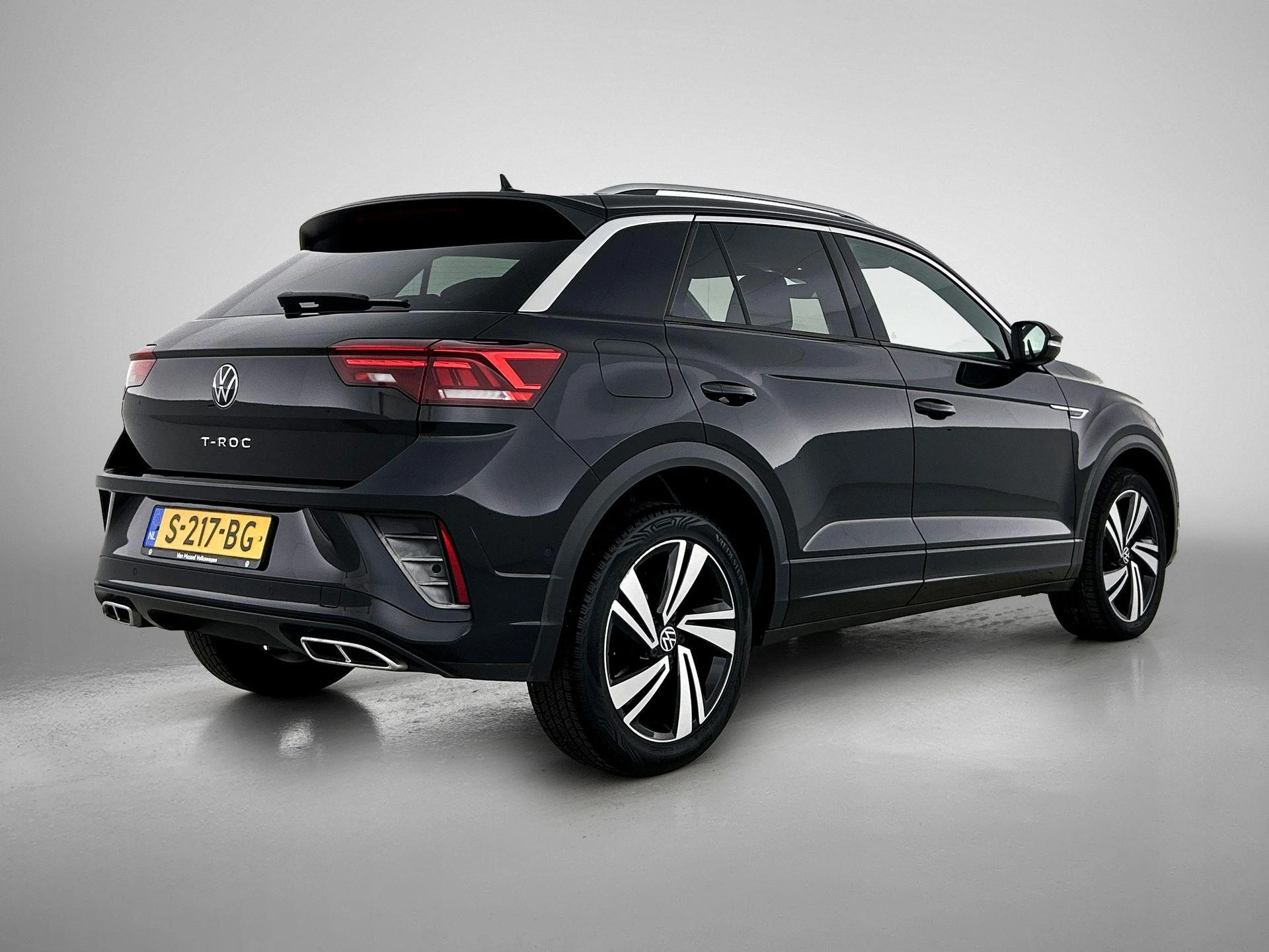 Volkswagen T-Roc 1.5 TSI R-Line | 150 PK |