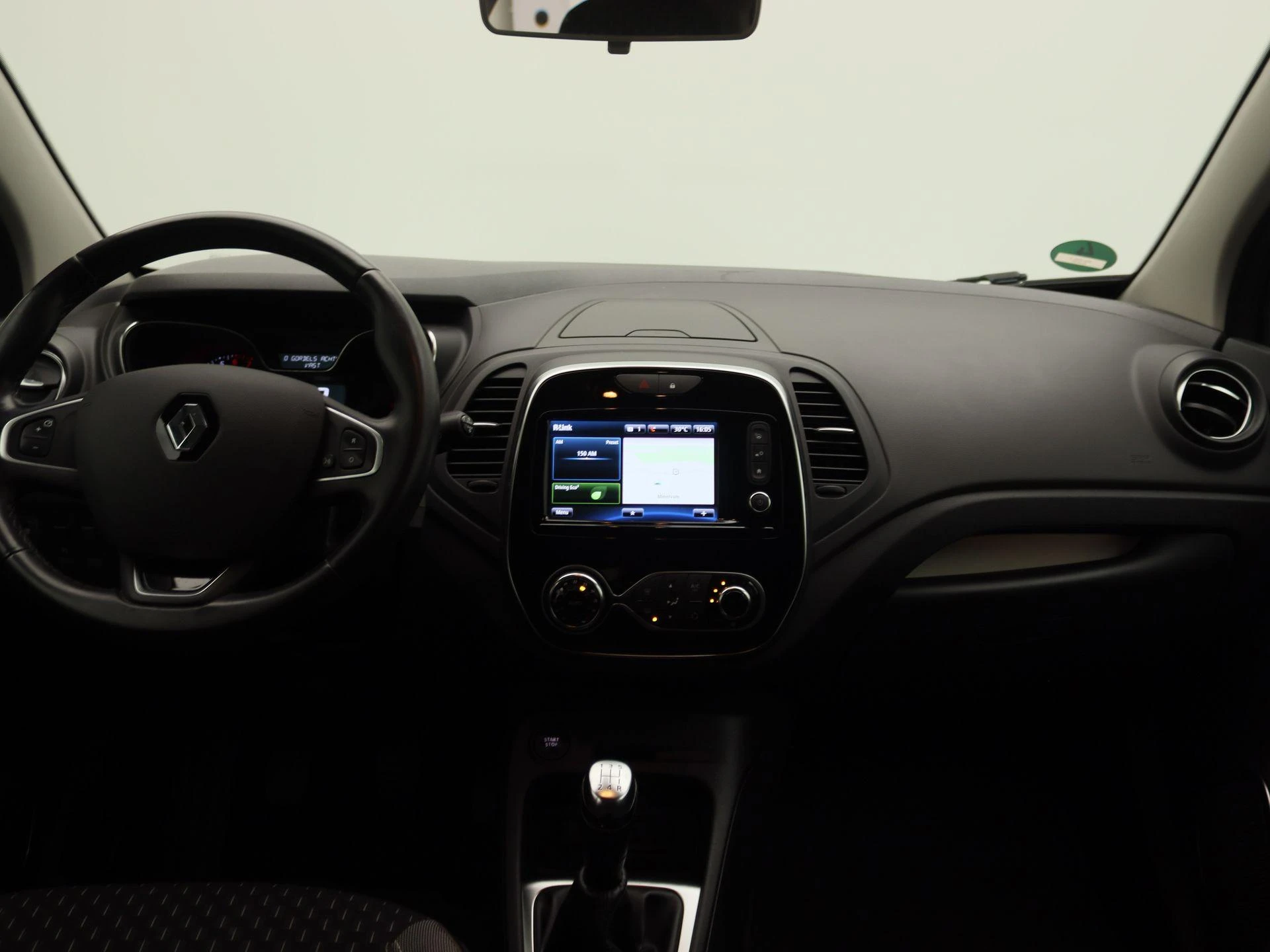 Renault-Captur-image-6