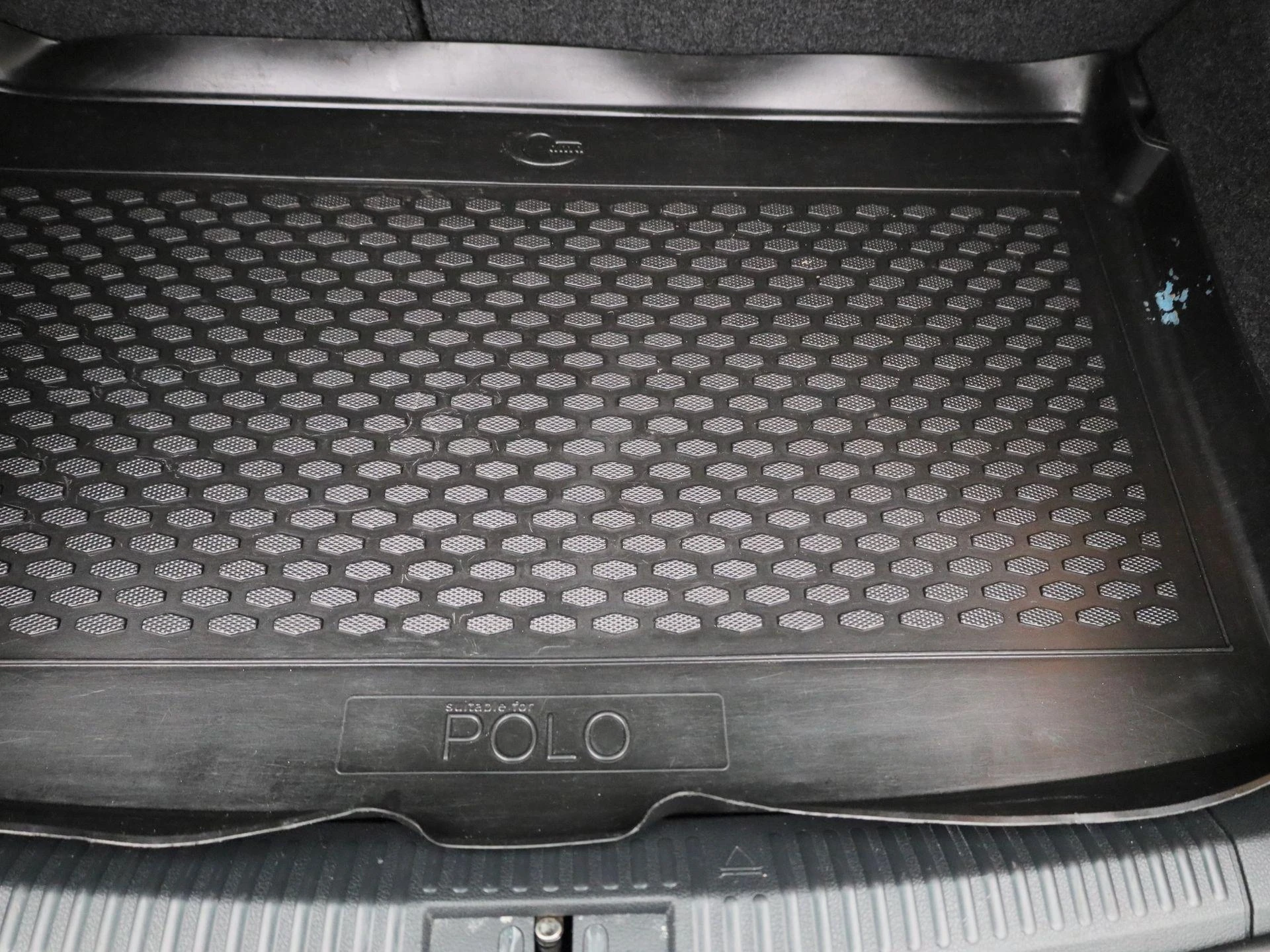 Volkswagen-Polo-image-11