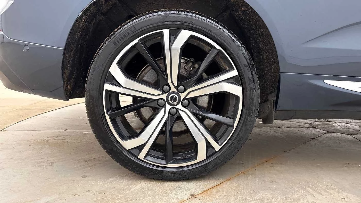 Volvo-XC60-image-3