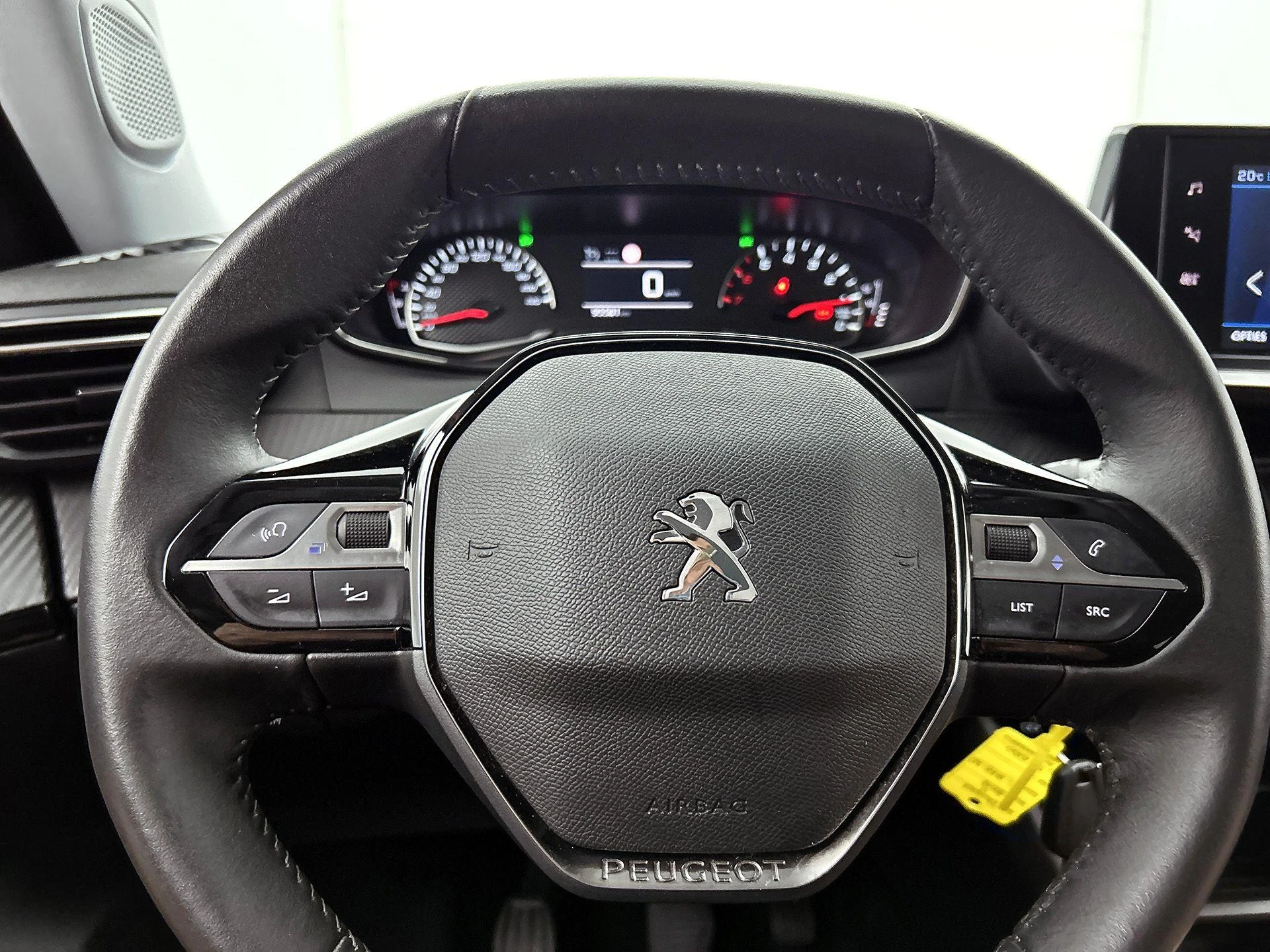 Peugeot-2008-image-33