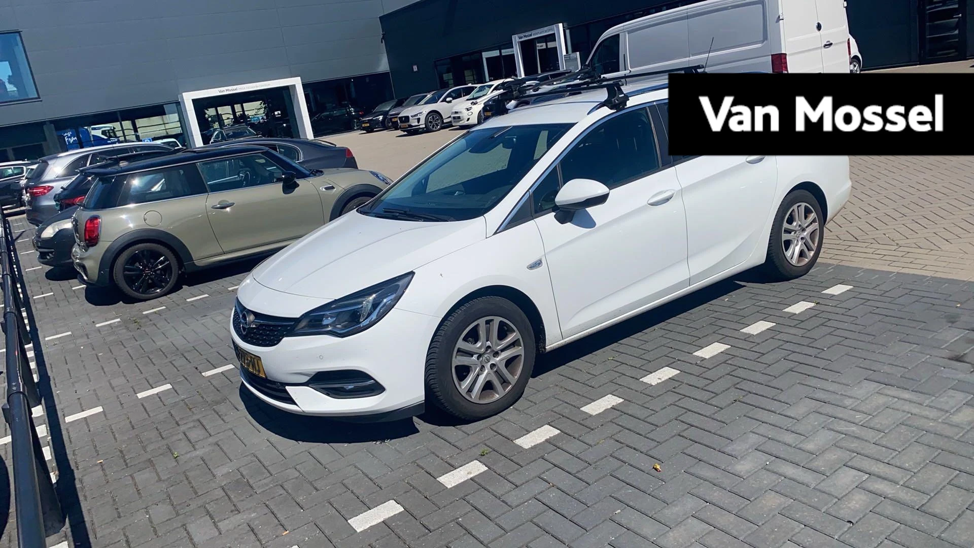 Opel-Astra-image-0