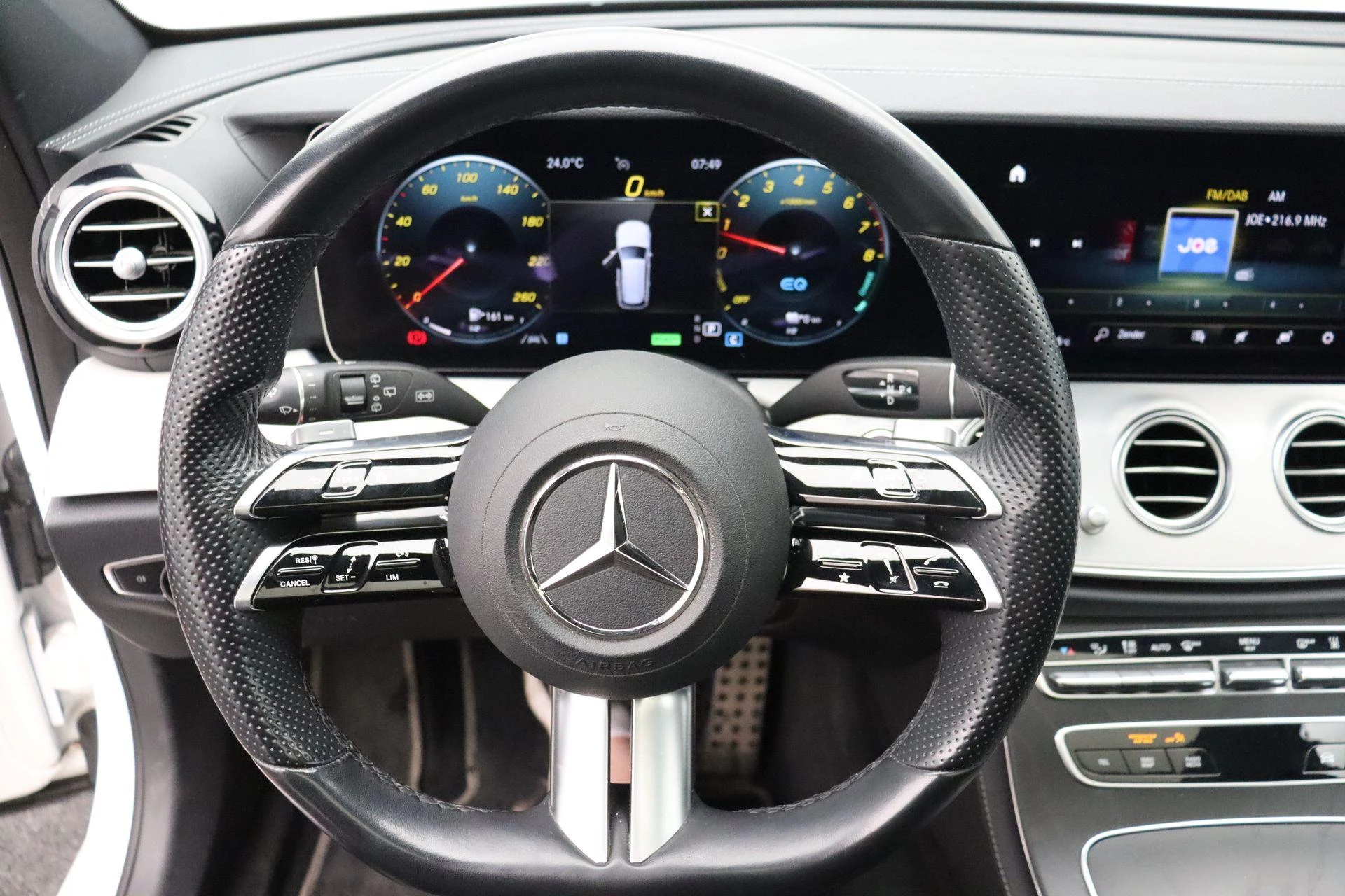 Mercedes-Benz Classe E 300 e Estate AMG LINE + LEDER + PANO DAK + BURMESTER + SURROUND VIEW +