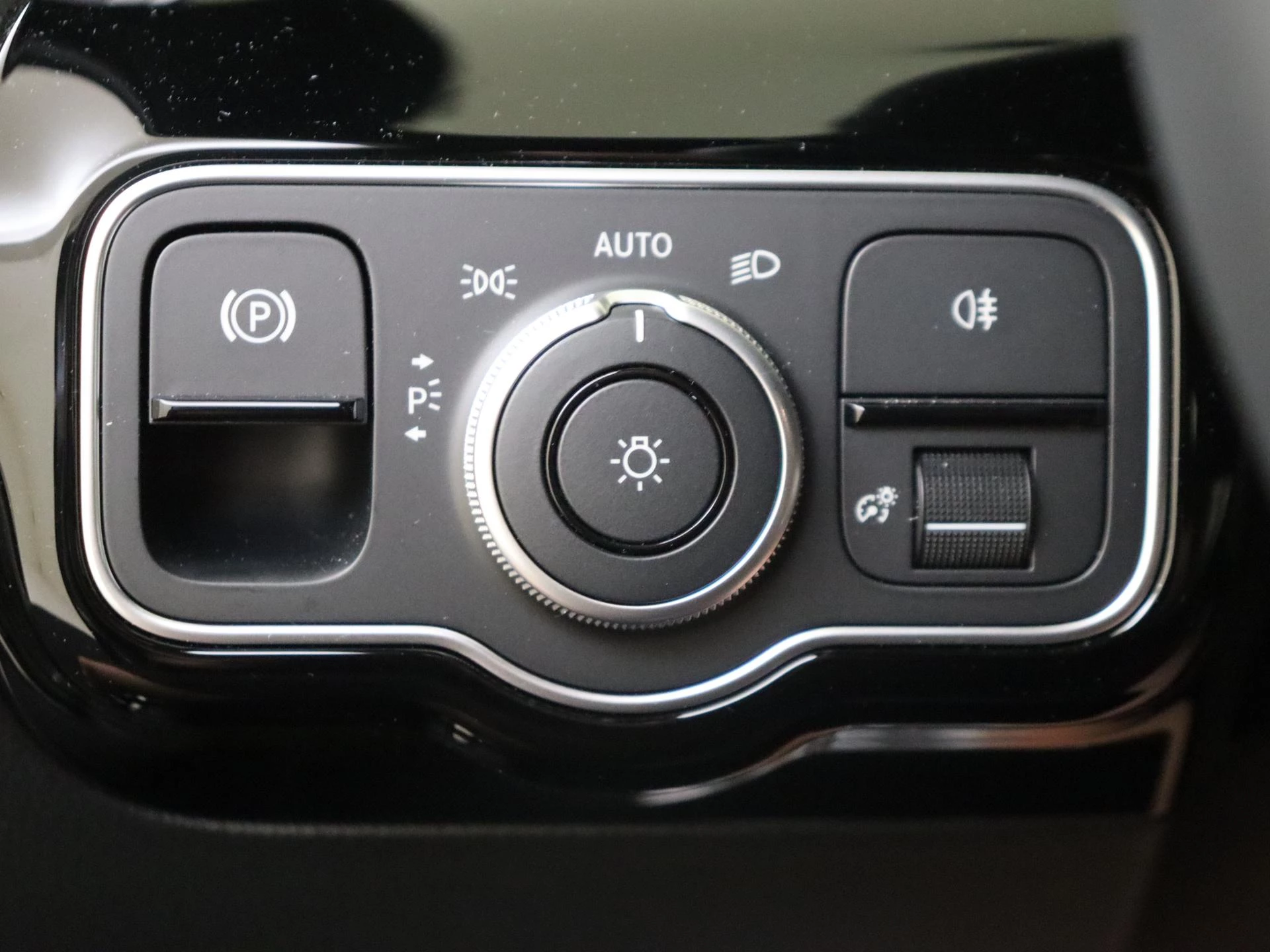Mercedes-Benz-A-Klasse-image-22