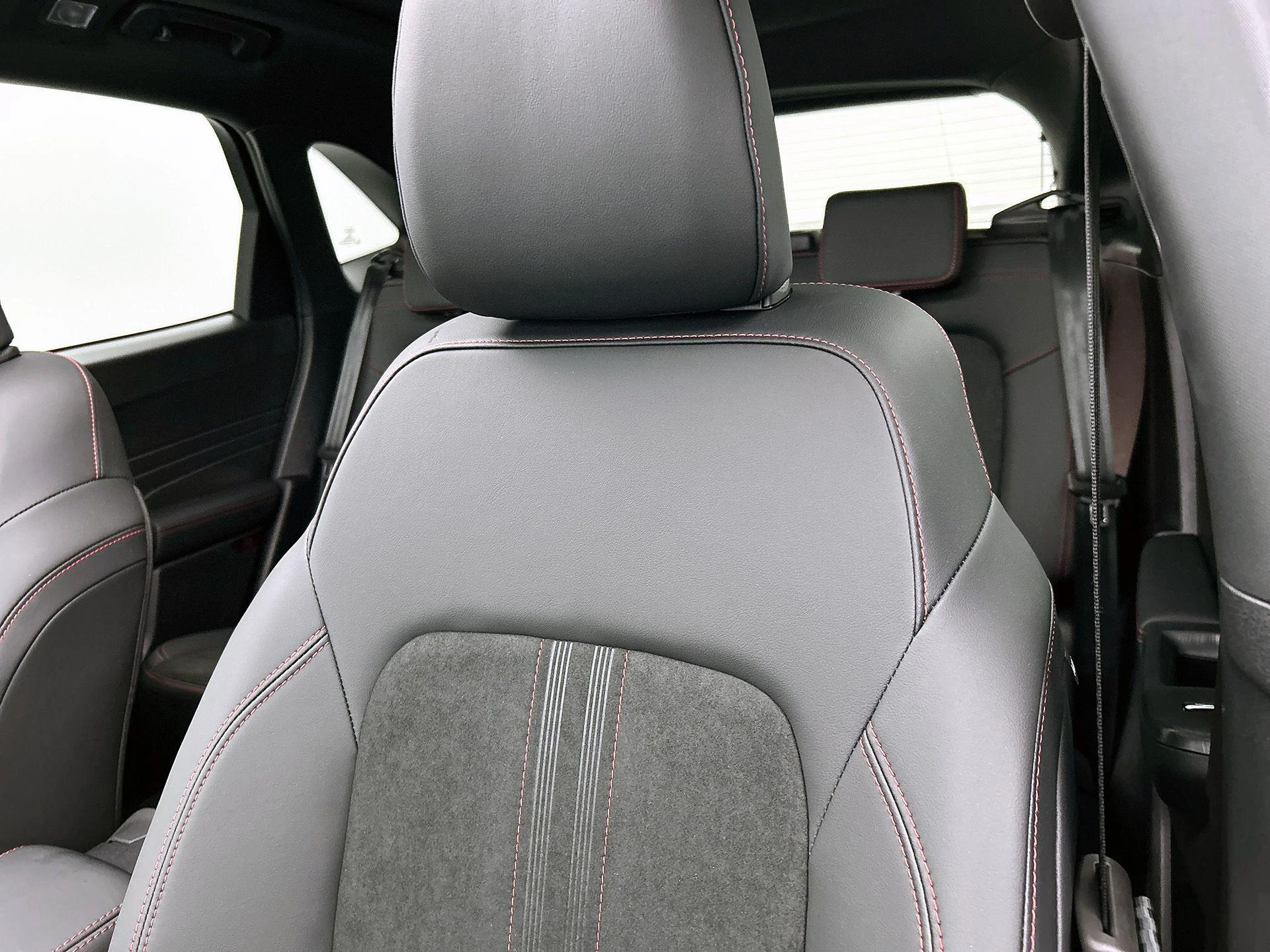 Ford-Kuga-image-12