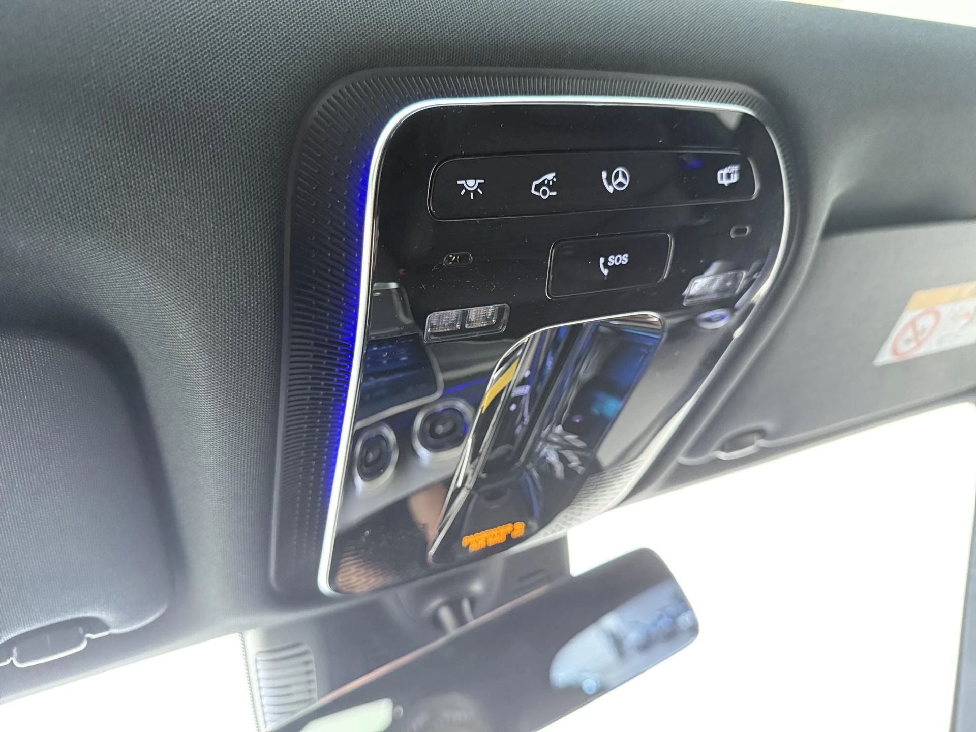Mercedes-Benz-GLC-image-23