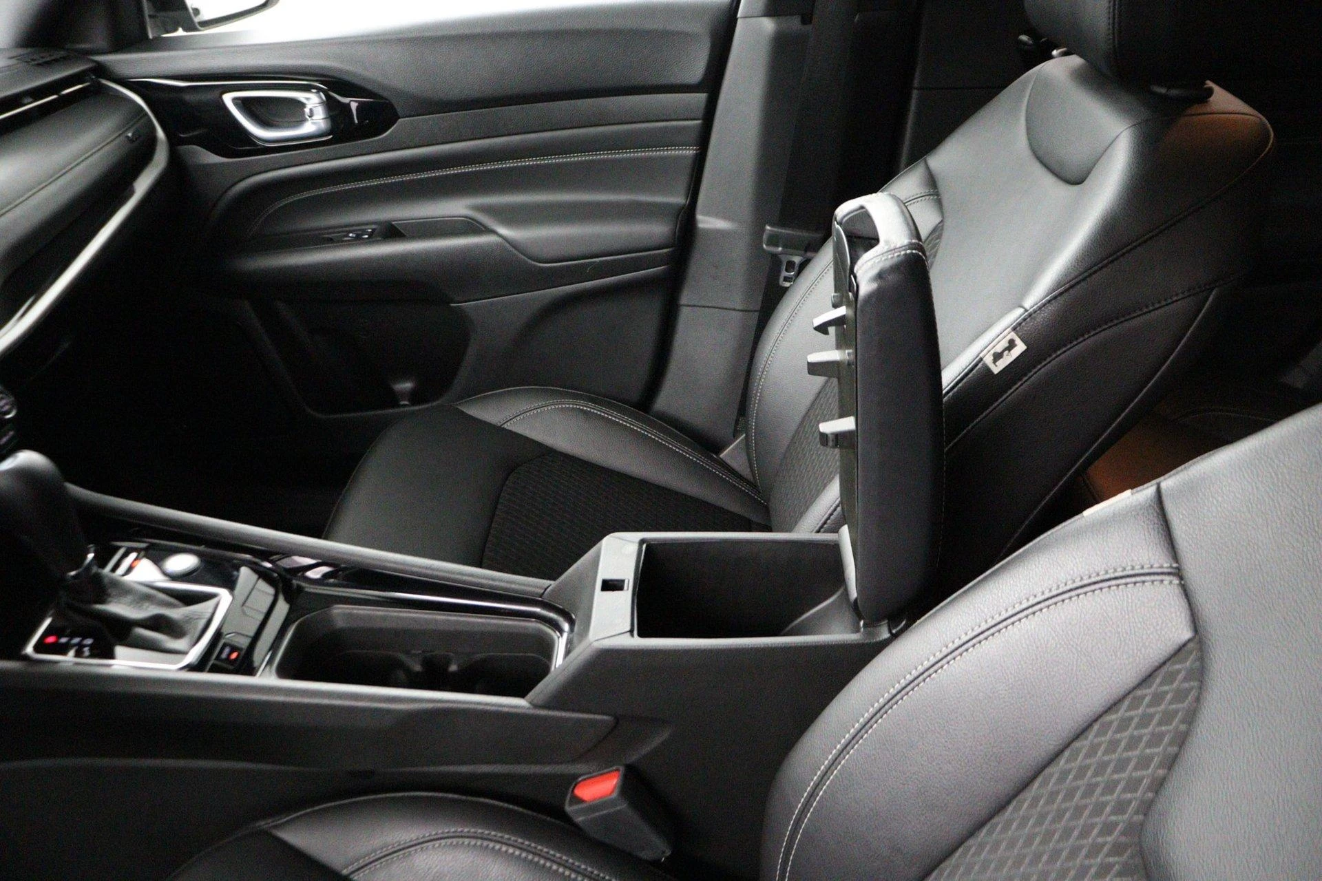 Jeep-Compass-image-54