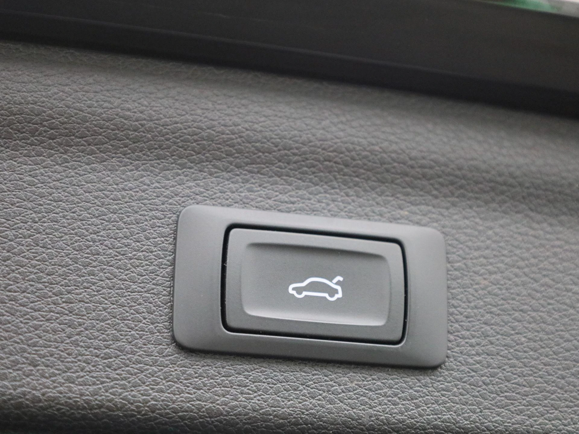 Audi-Q3-image-15