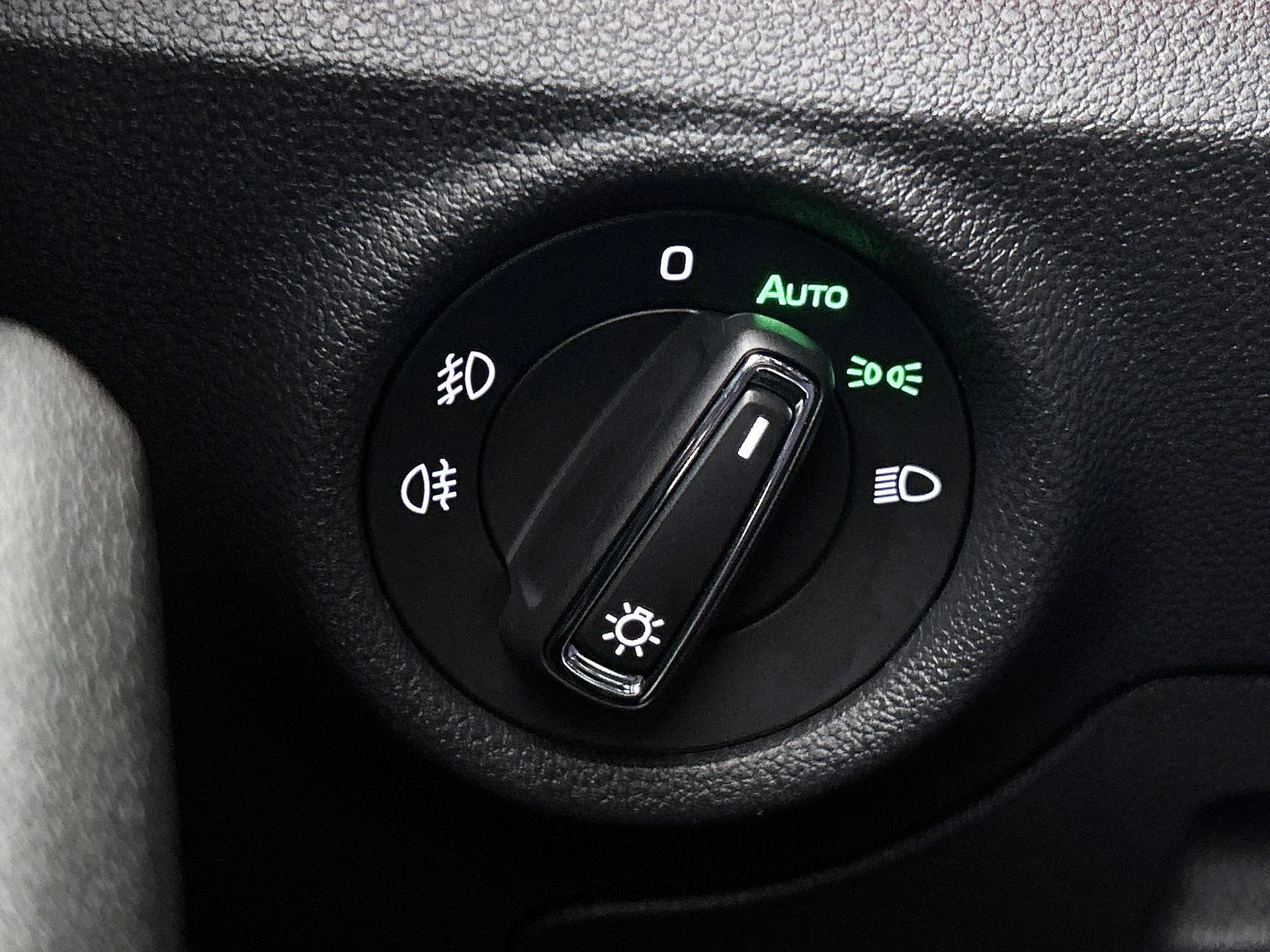 Škoda-Scala-image-16