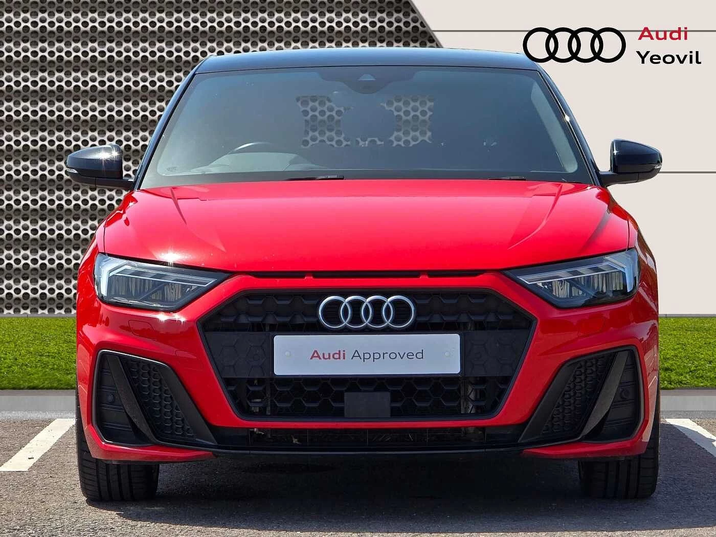 Audi-A1 Sportback-image-6