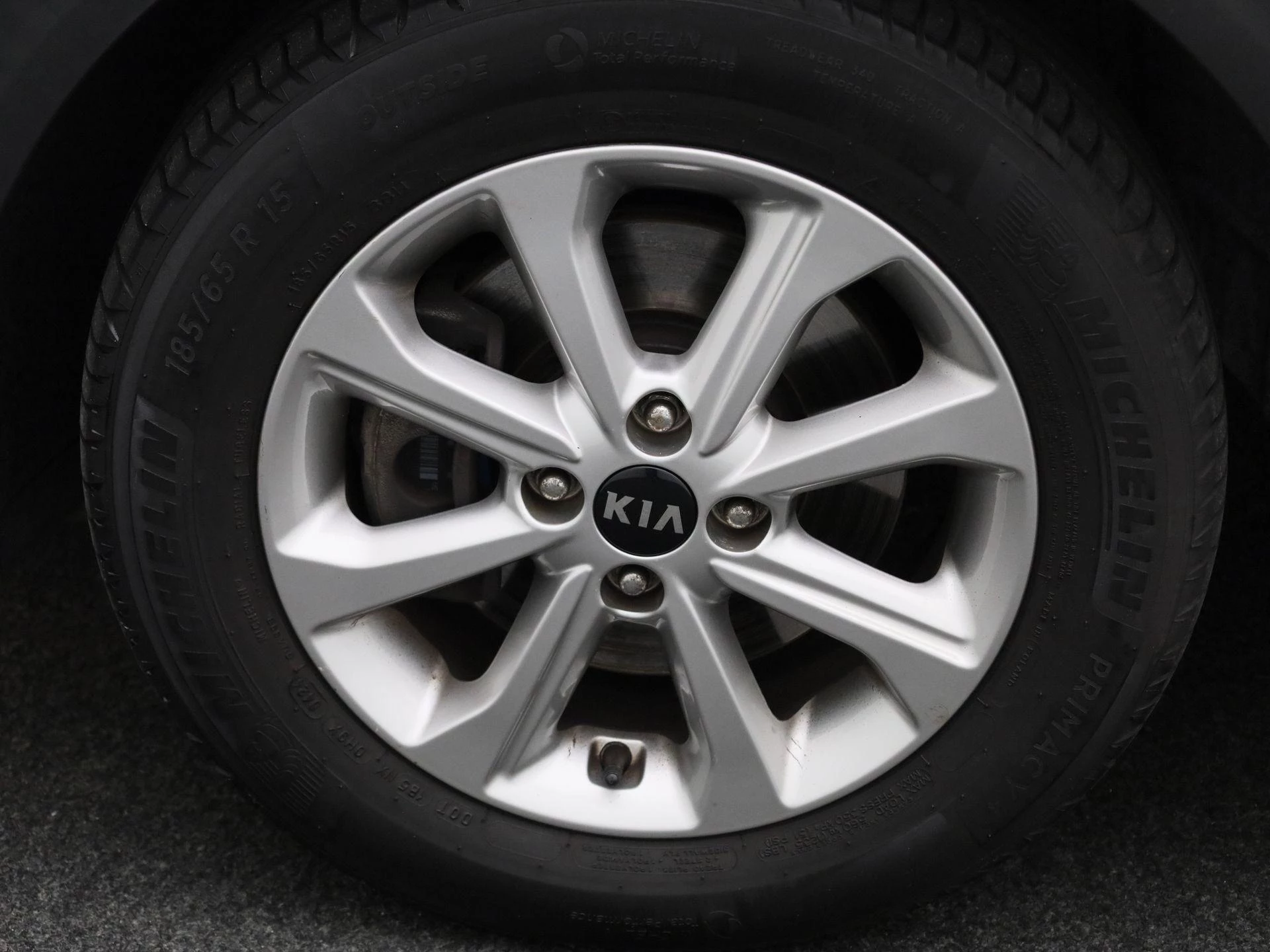 Kia-Stonic-image-12