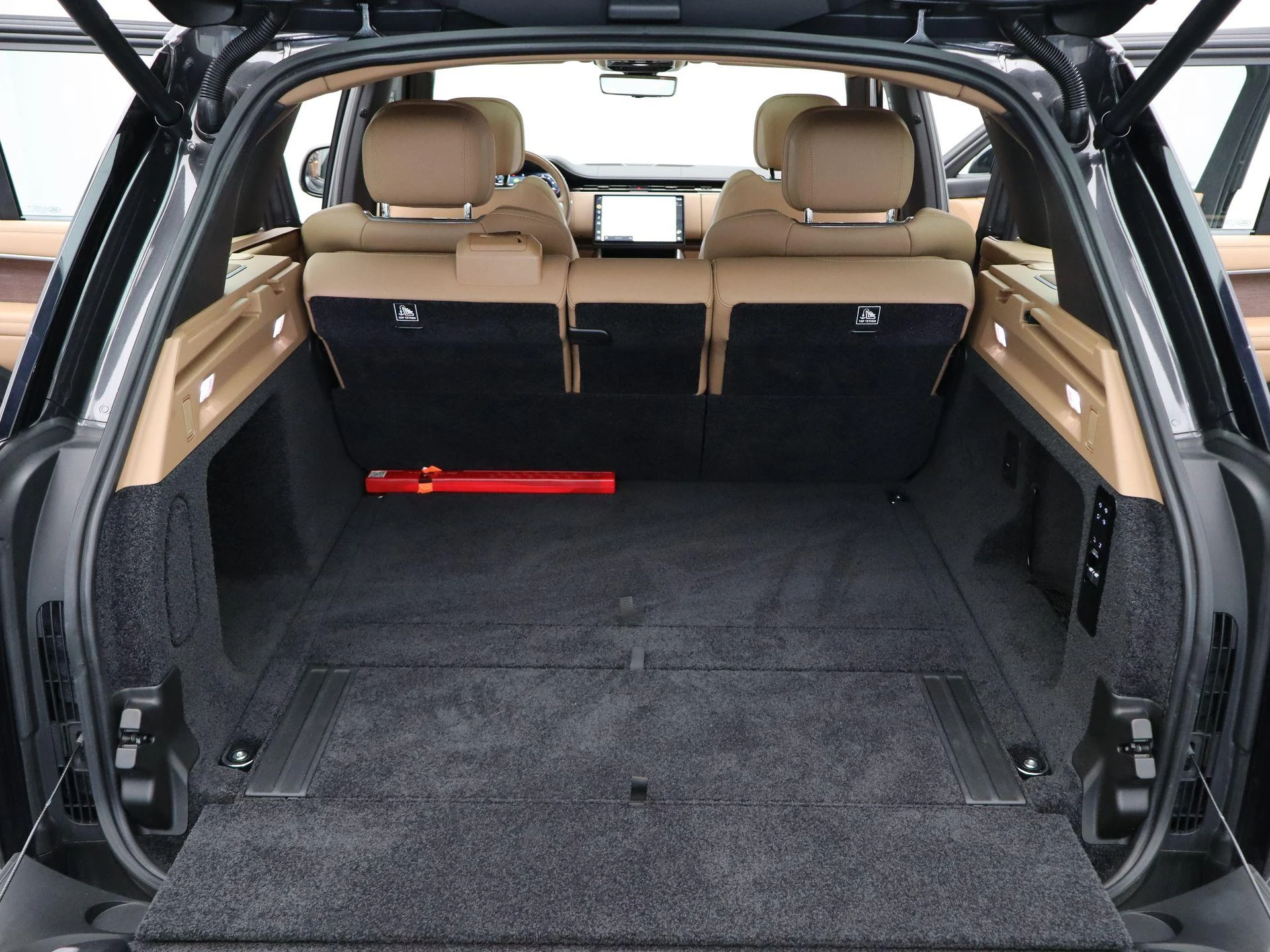 Land Rover-Range Rover-image-33