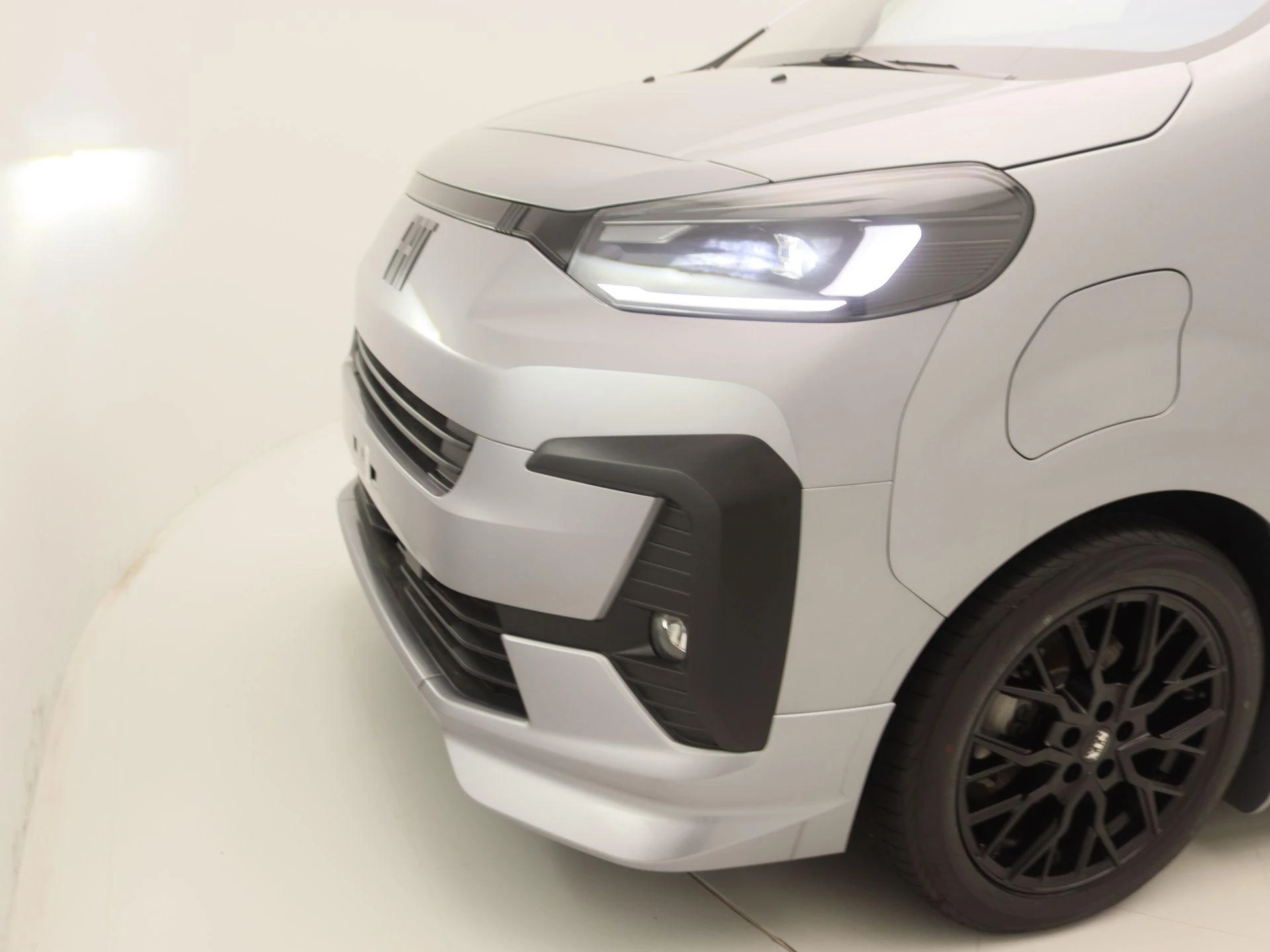Fiat-E-Scudo-image-14