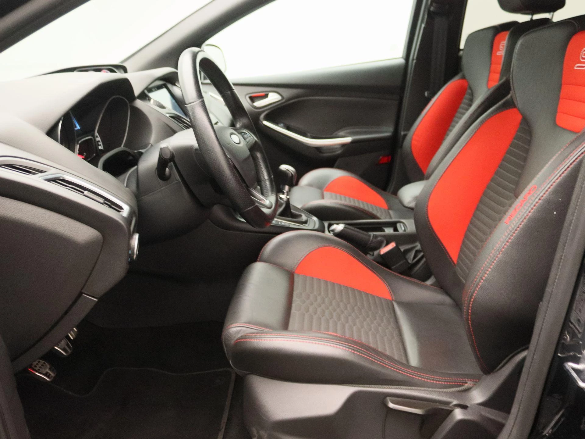 Ford Focus 2.0 ST