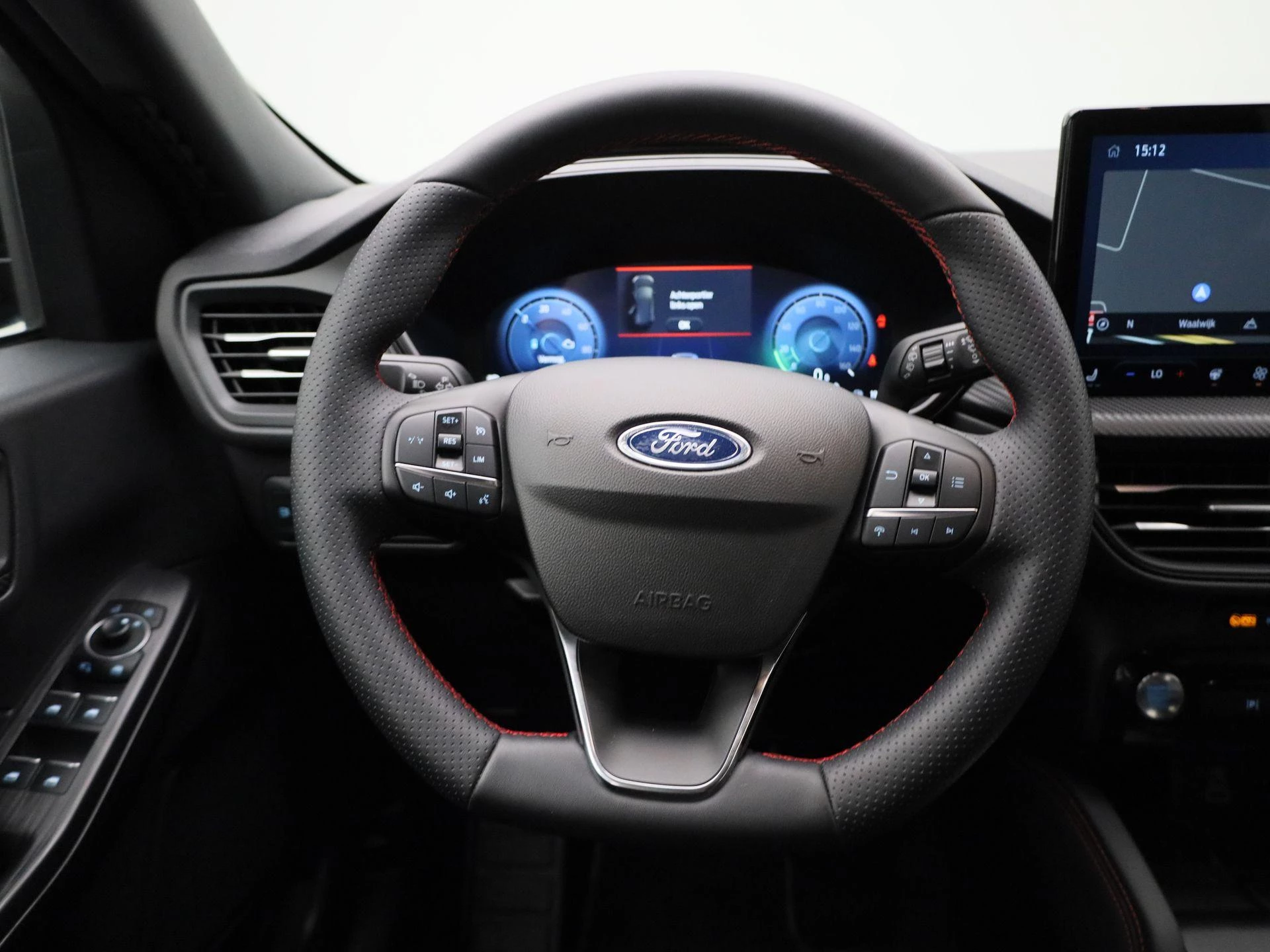 Ford-Kuga-image-10