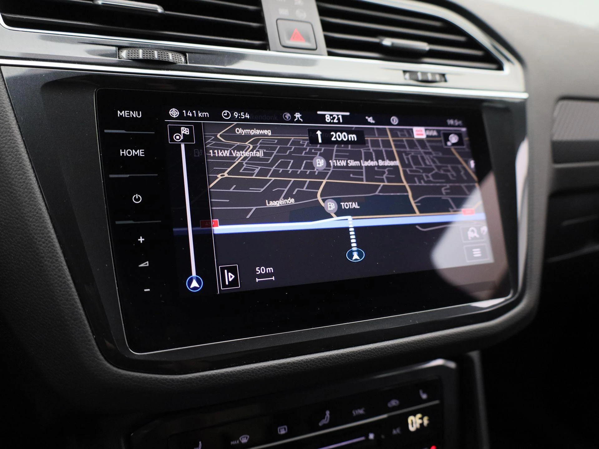 Volkswagen-Tiguan-image-22