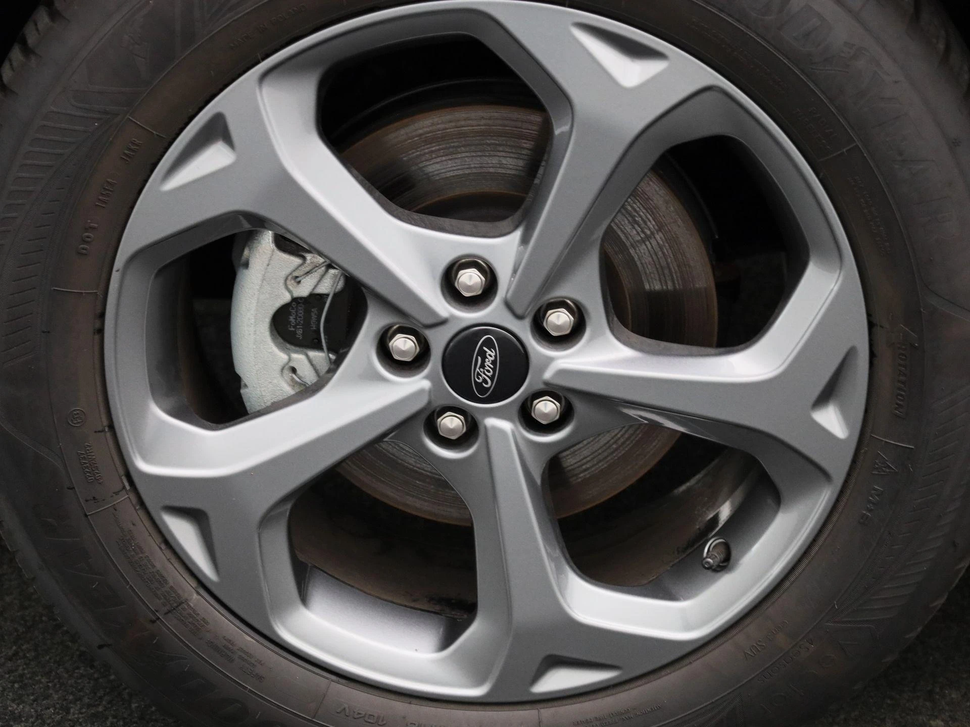 Ford-Kuga-image-12