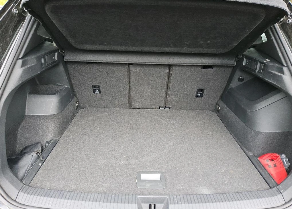 Volkswagen-Tiguan-image-4