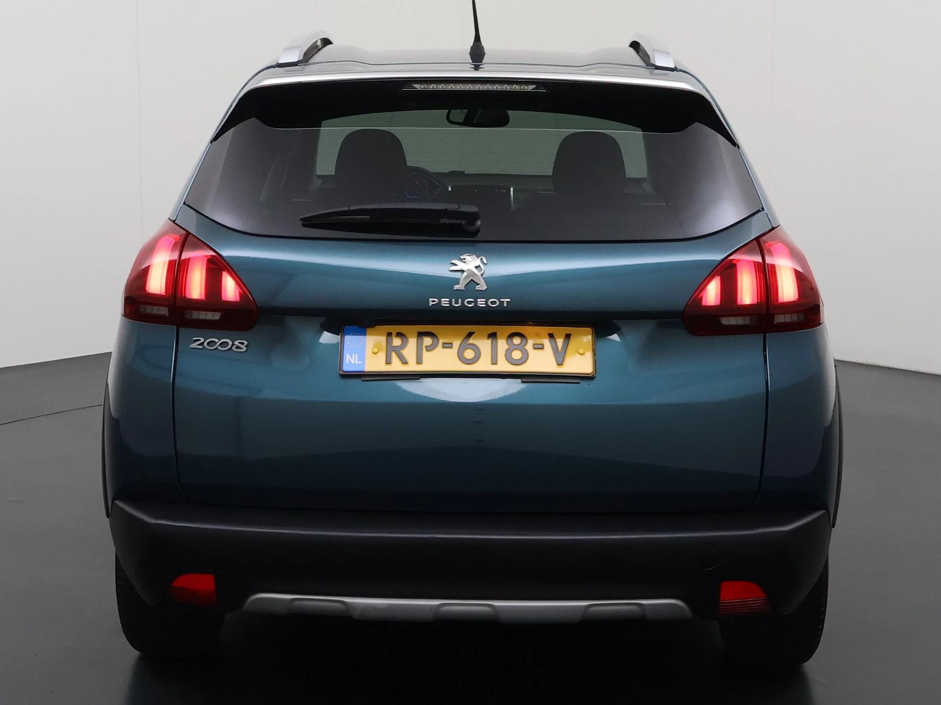 Peugeot 2008 1.2 PureTech Allure
